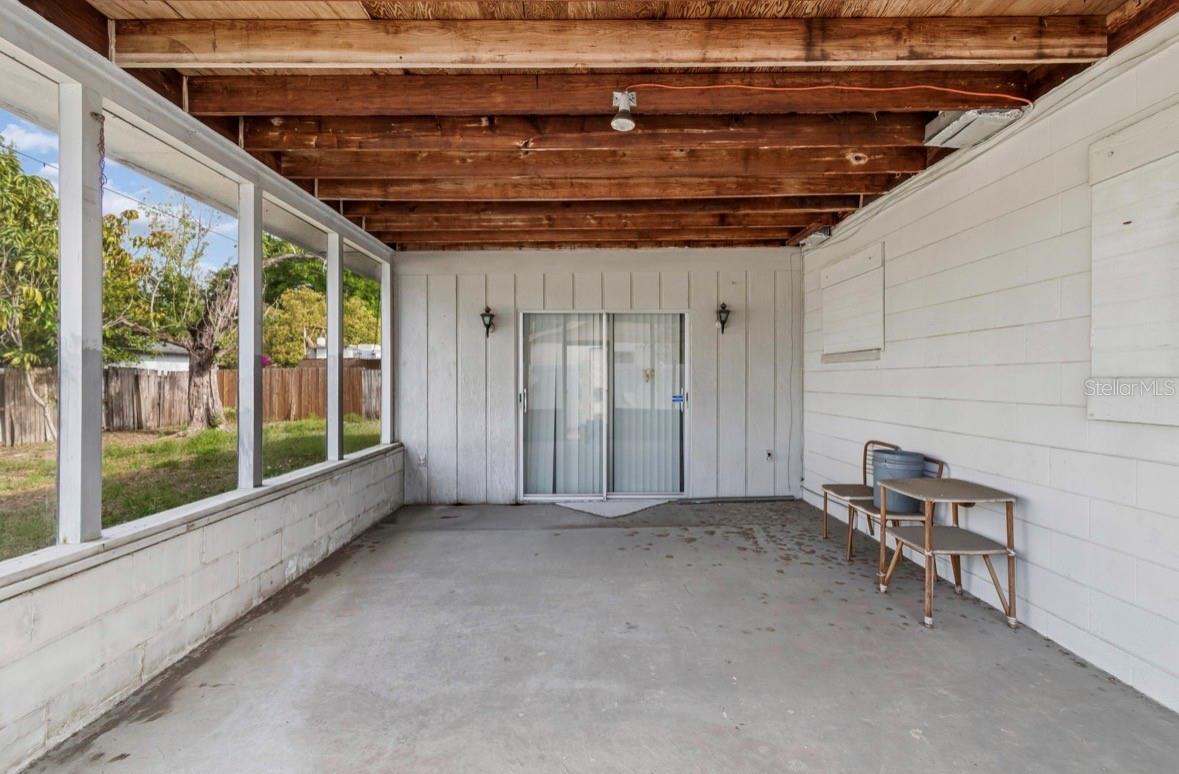 Image 36 of 52 For 4524 Golfwood Boulevard