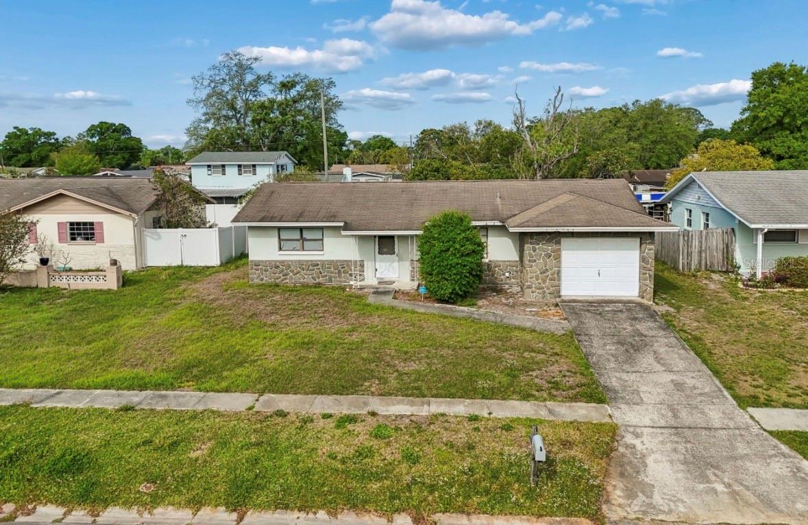 Image 47 of 52 For 4524 Golfwood Boulevard