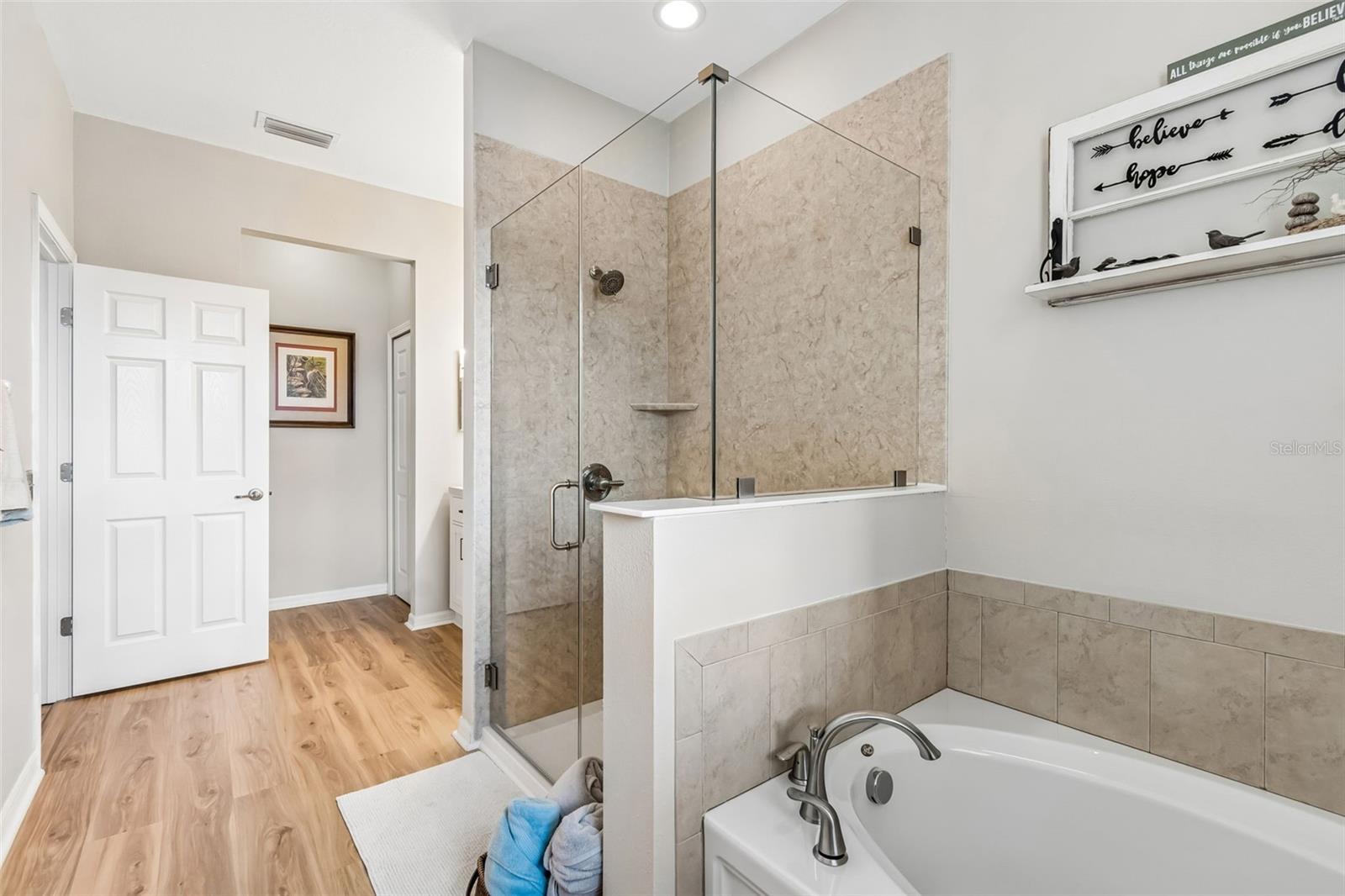 Image 28 of 100 For 19110 Sunset Bay Drive