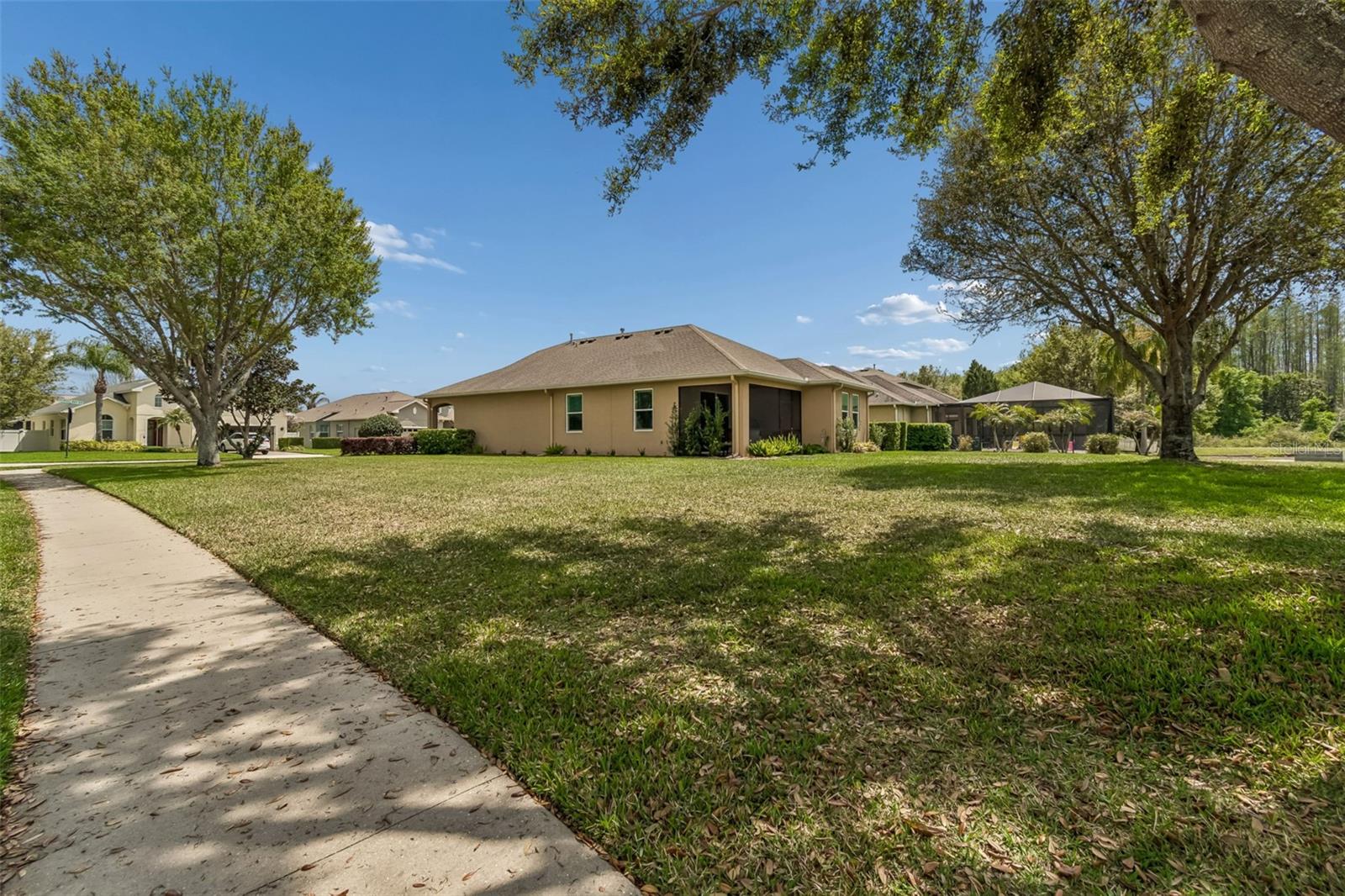 Image 57 of 100 For 19110 Sunset Bay Drive