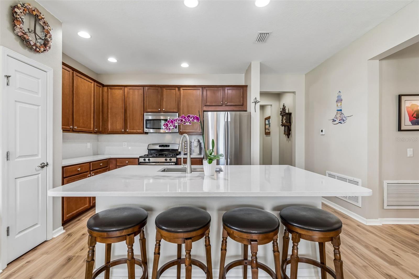 Image 9 of 100 For 19110 Sunset Bay Drive