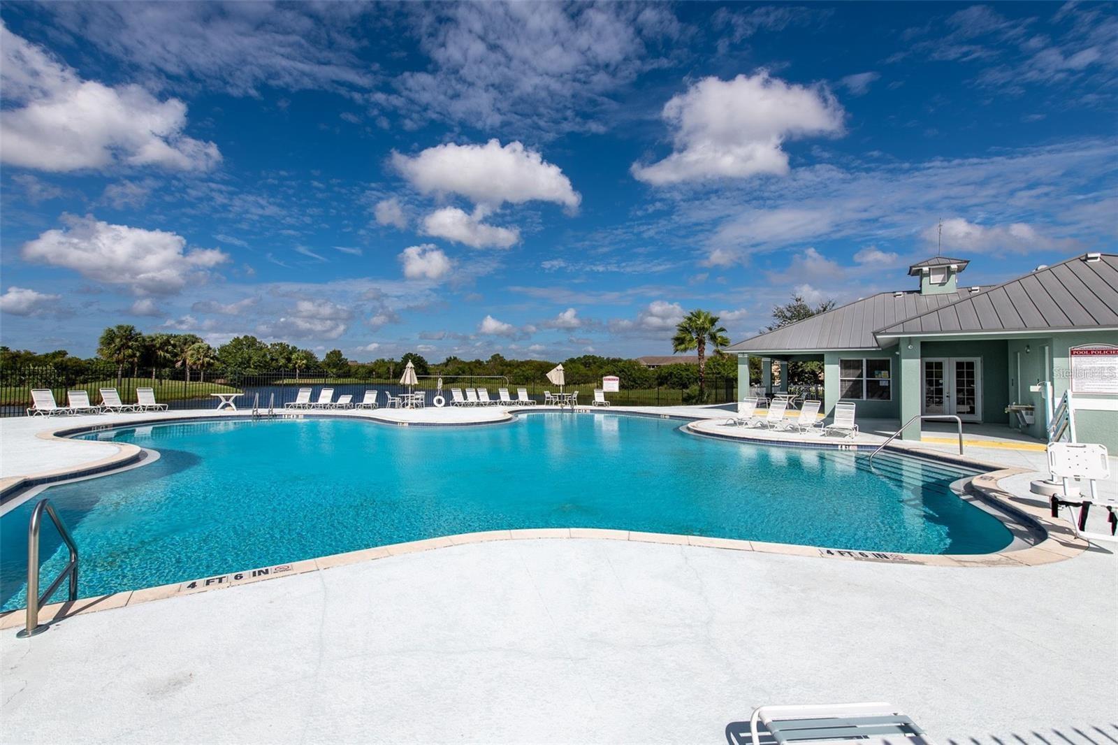 Image 17 of 19 For 9520 Amberdale Court 101