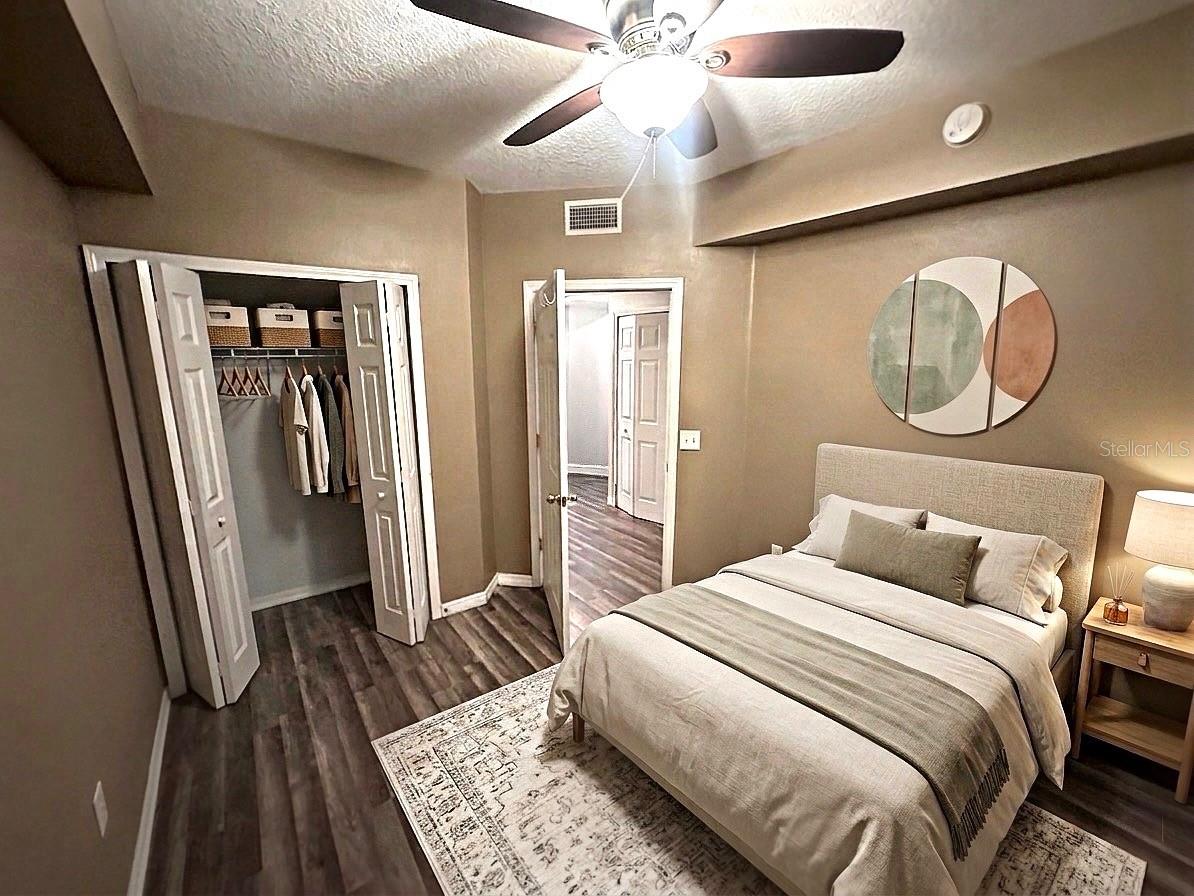 Image 8 of 19 For 9520 Amberdale Court 101