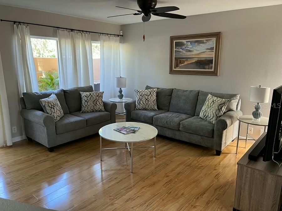 Image 5 of 34 For 828 Padua Lane