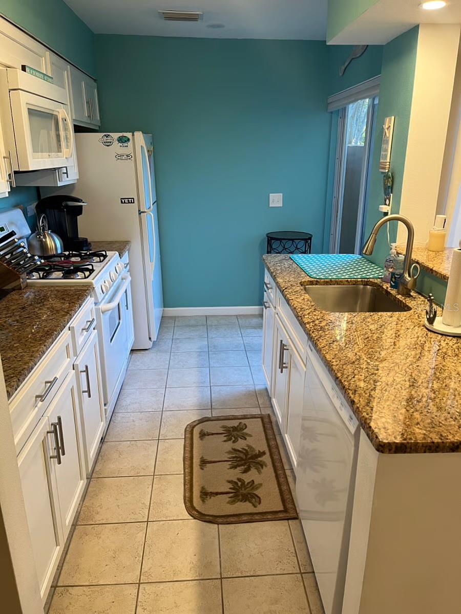 Image 8 of 34 For 828 Padua Lane