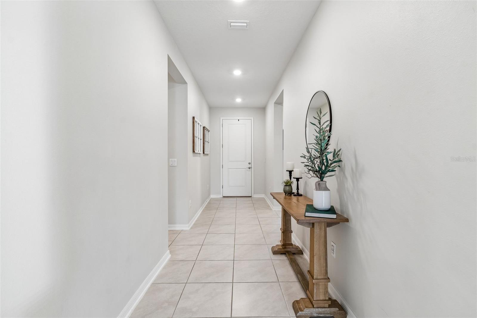 Listing photo id 23 for 20121 Azul Marble Loop