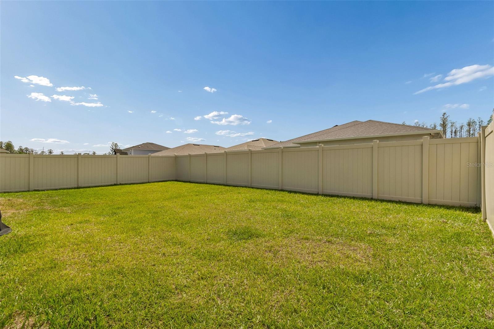 Listing photo id 51 for 20121 Azul Marble Loop