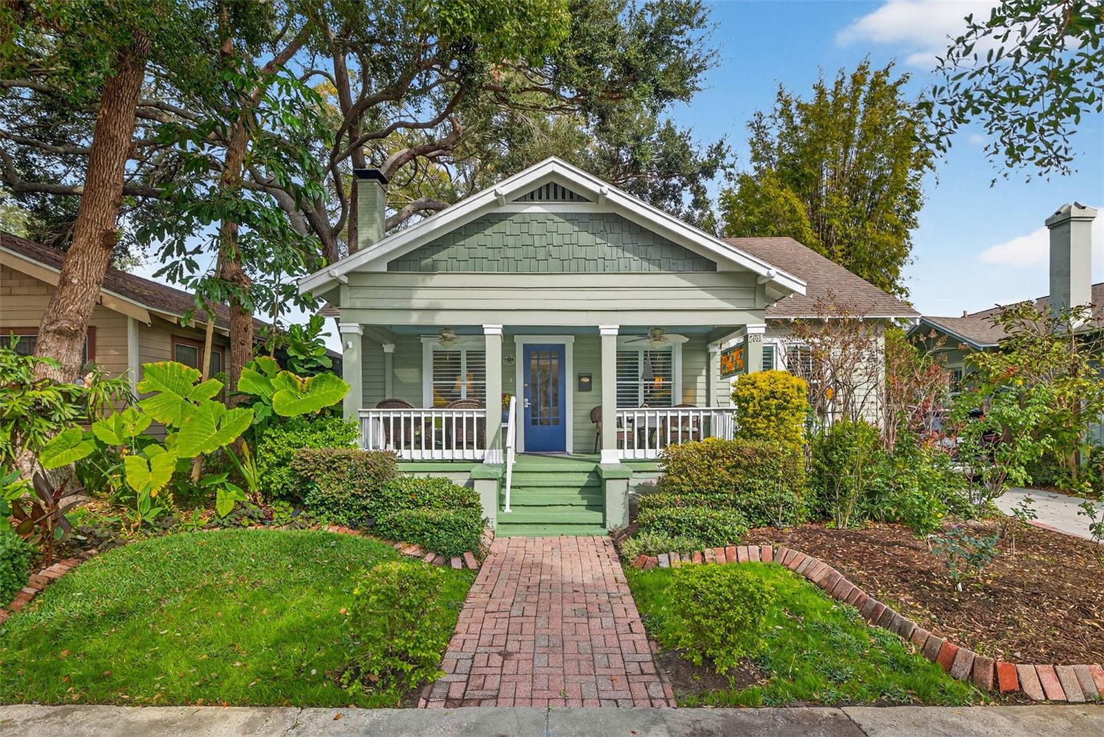 Listing photo id 0 for 2651 3rd Avenue N