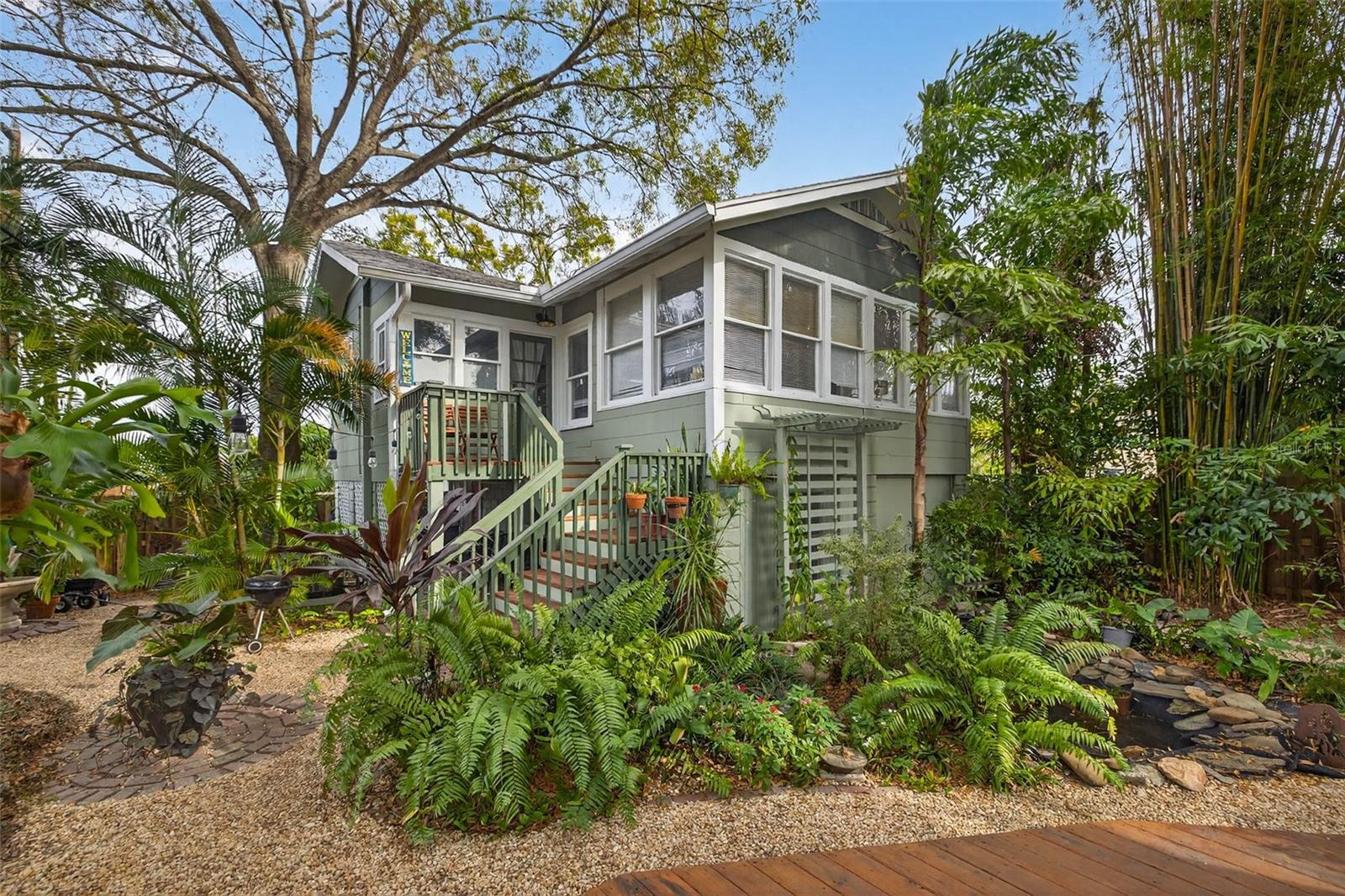 Listing photo id 28 for 2651 3rd Avenue N