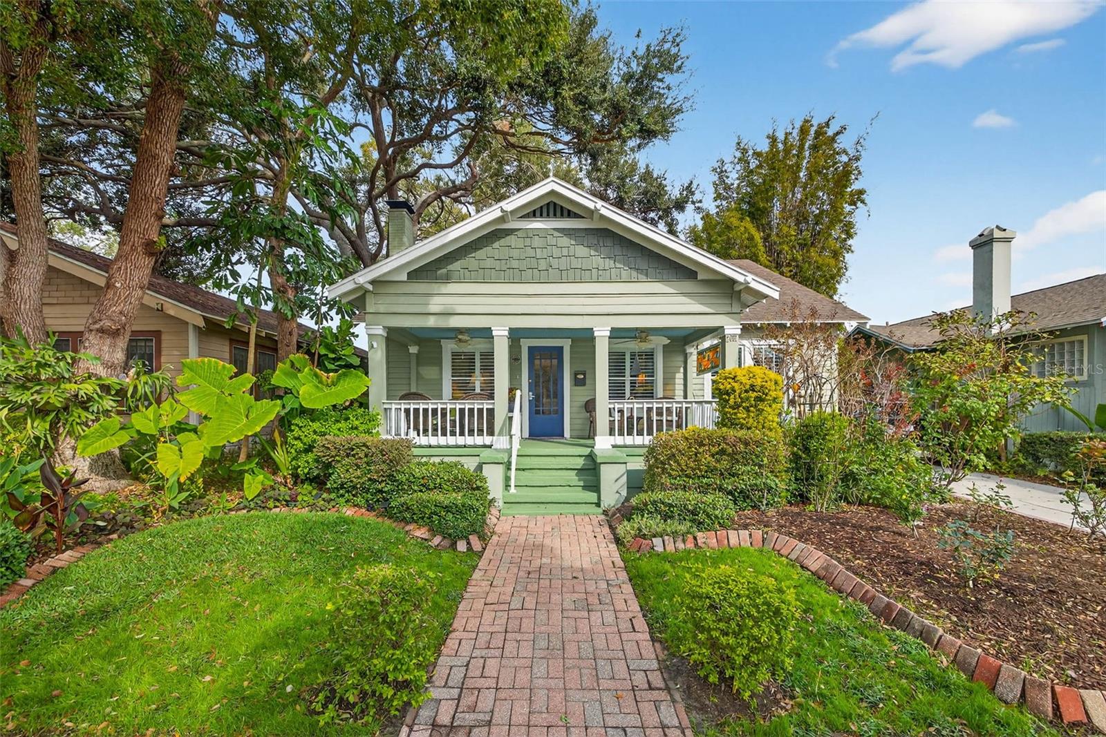 Listing photo id 2 for 2651 3rd Avenue N