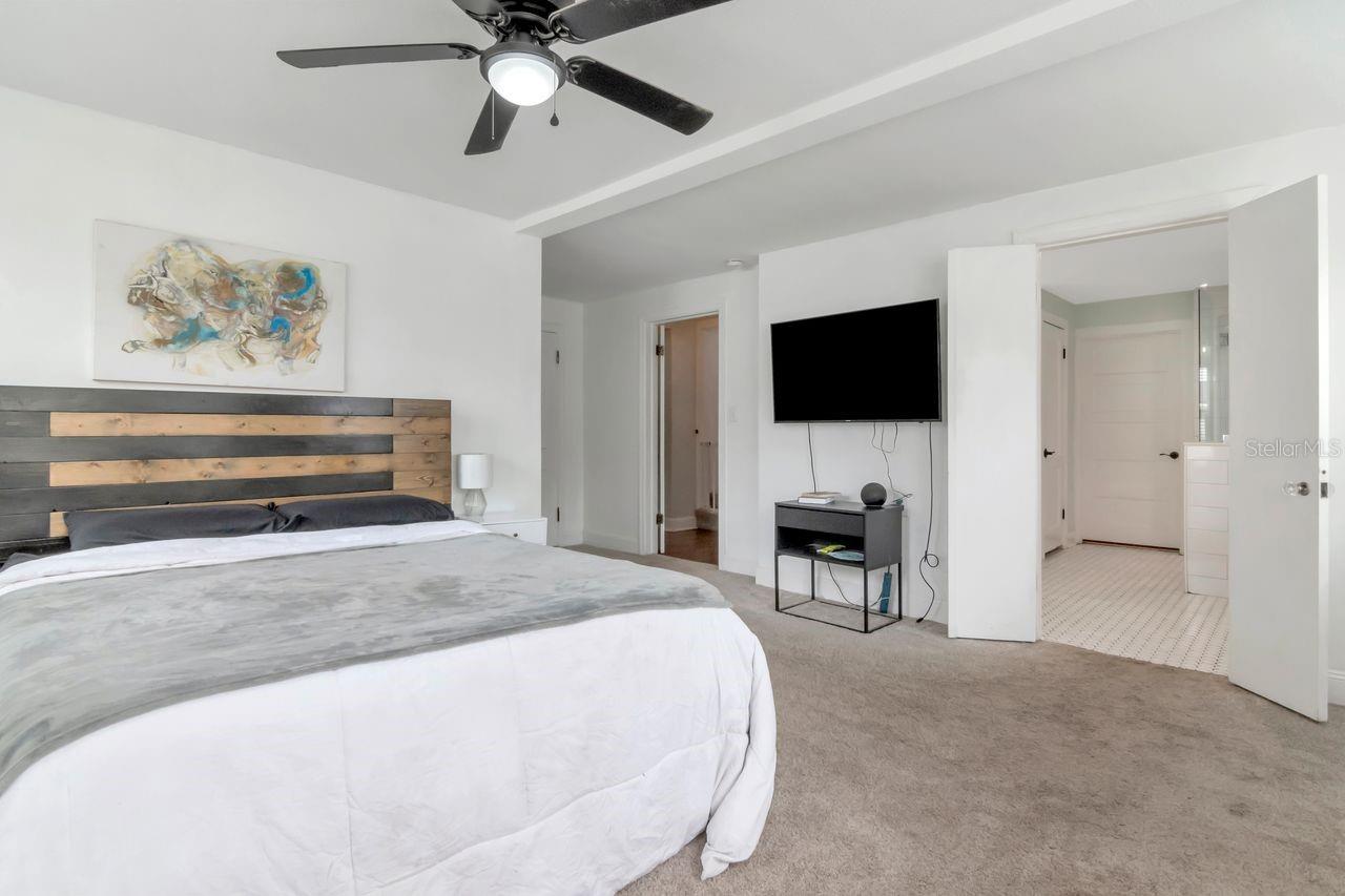 Image 43 of 77 For 37420 Meridian Avenue