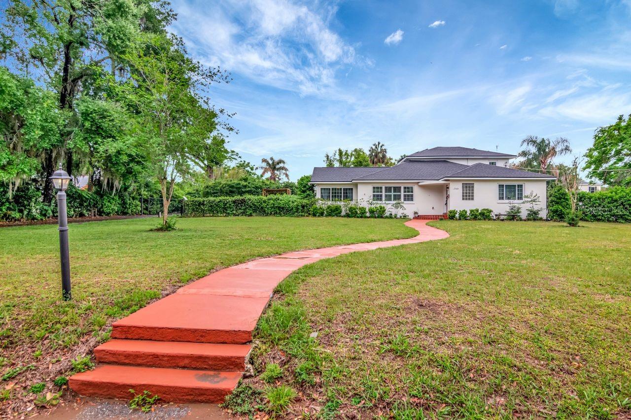 Image 5 of 77 For 37420 Meridian Avenue