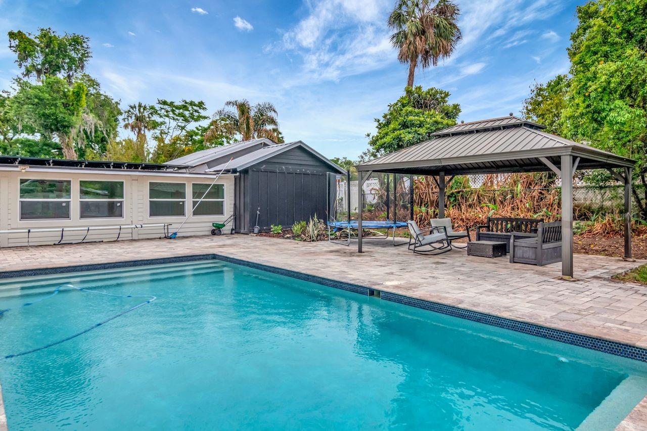 Image 51 of 77 For 37420 Meridian Avenue