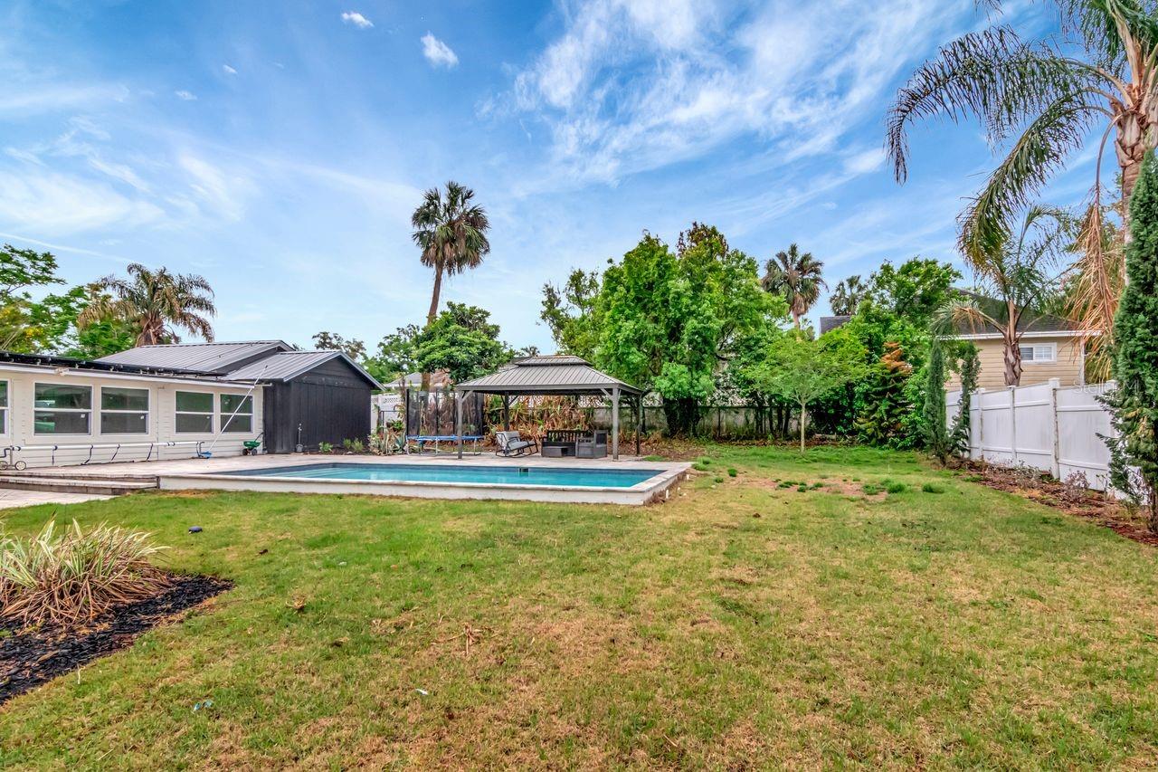 Image 64 of 77 For 37420 Meridian Avenue