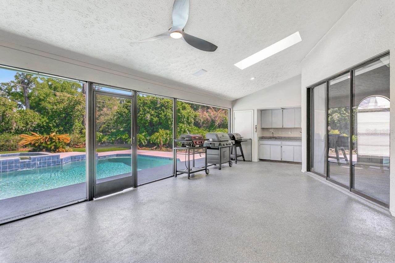 Image 19 of 87 For 4506 Country Gate Court