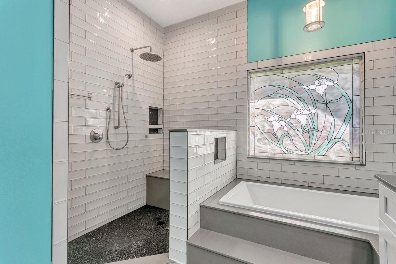 Image 27 of 87 For 4506 Country Gate Court