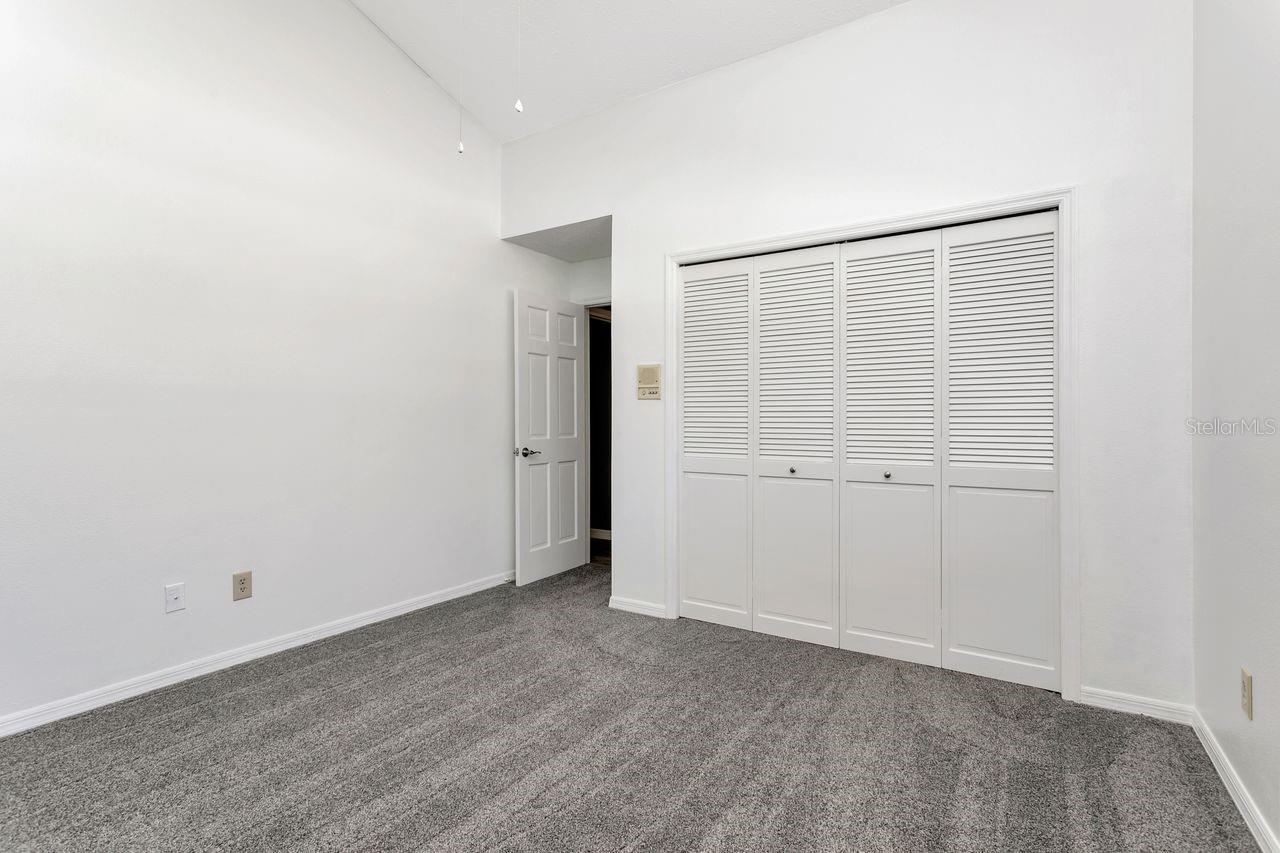 Image 34 of 87 For 4506 Country Gate Court