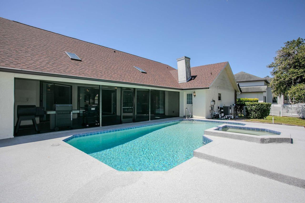 Image 43 of 87 For 4506 Country Gate Court