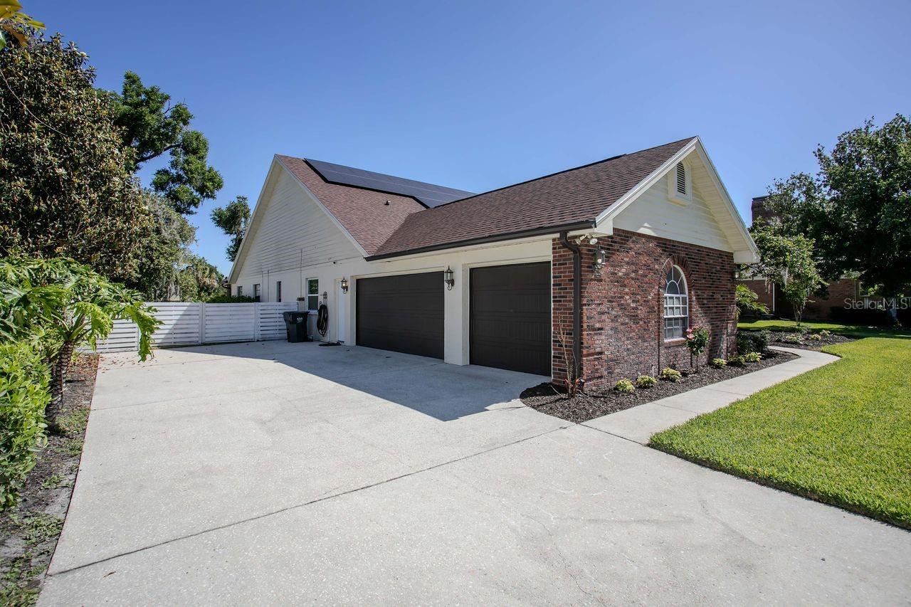 Image 60 of 87 For 4506 Country Gate Court