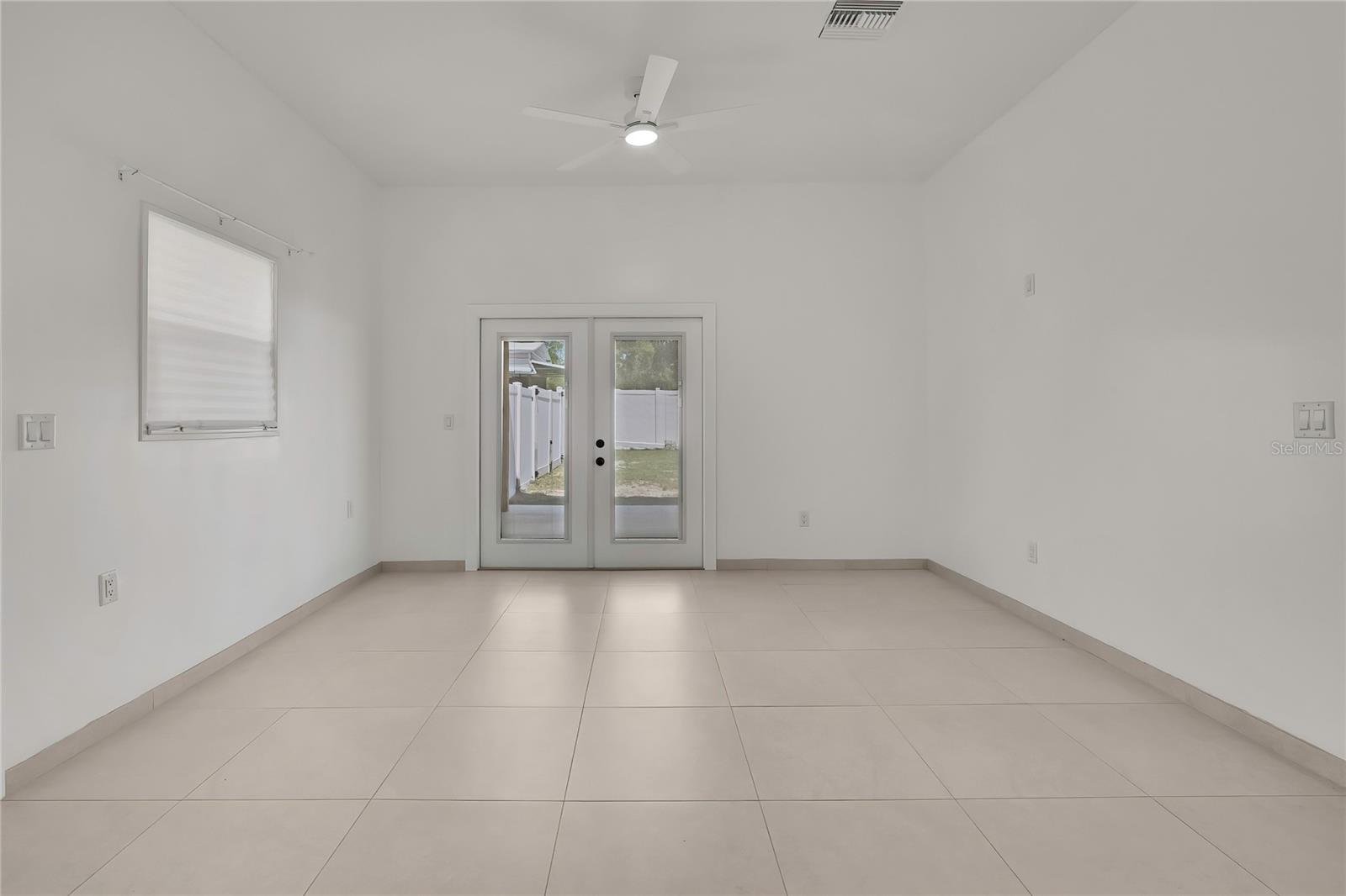 Image 7 of 31 For 18405 30th Street