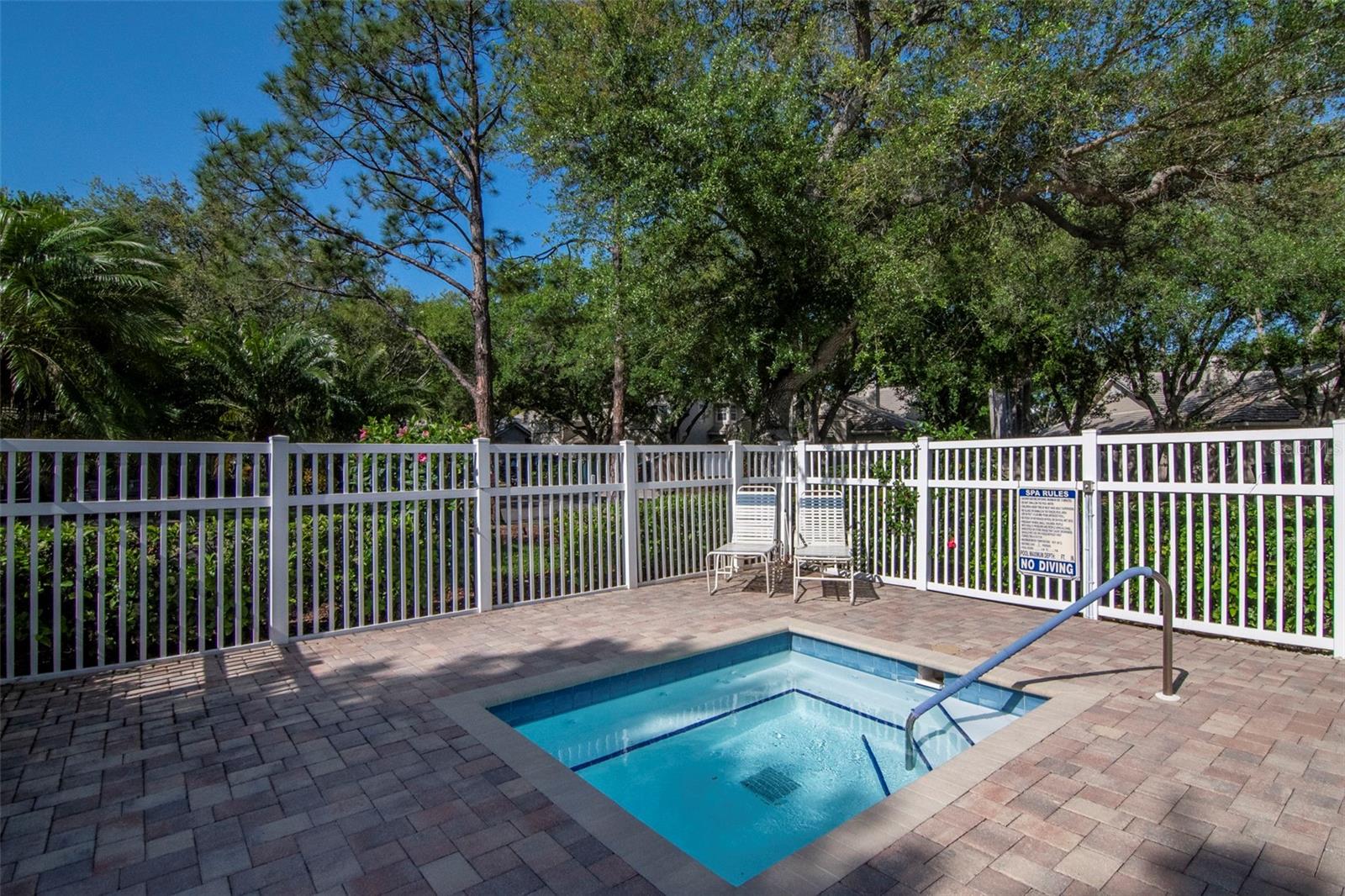 Image 24 of 31 For 484 Santa Cruz Place Ne H