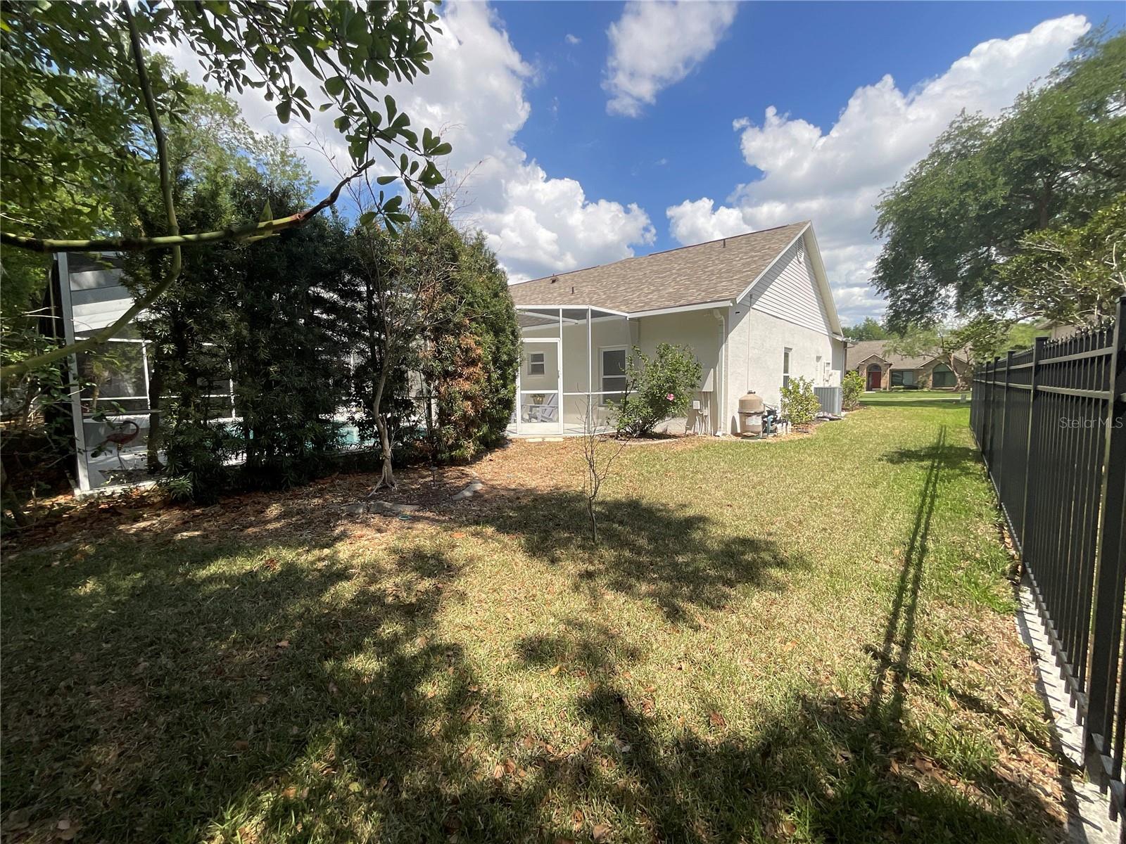 Image 28 of 39 For 7406 Mint Julep Drive