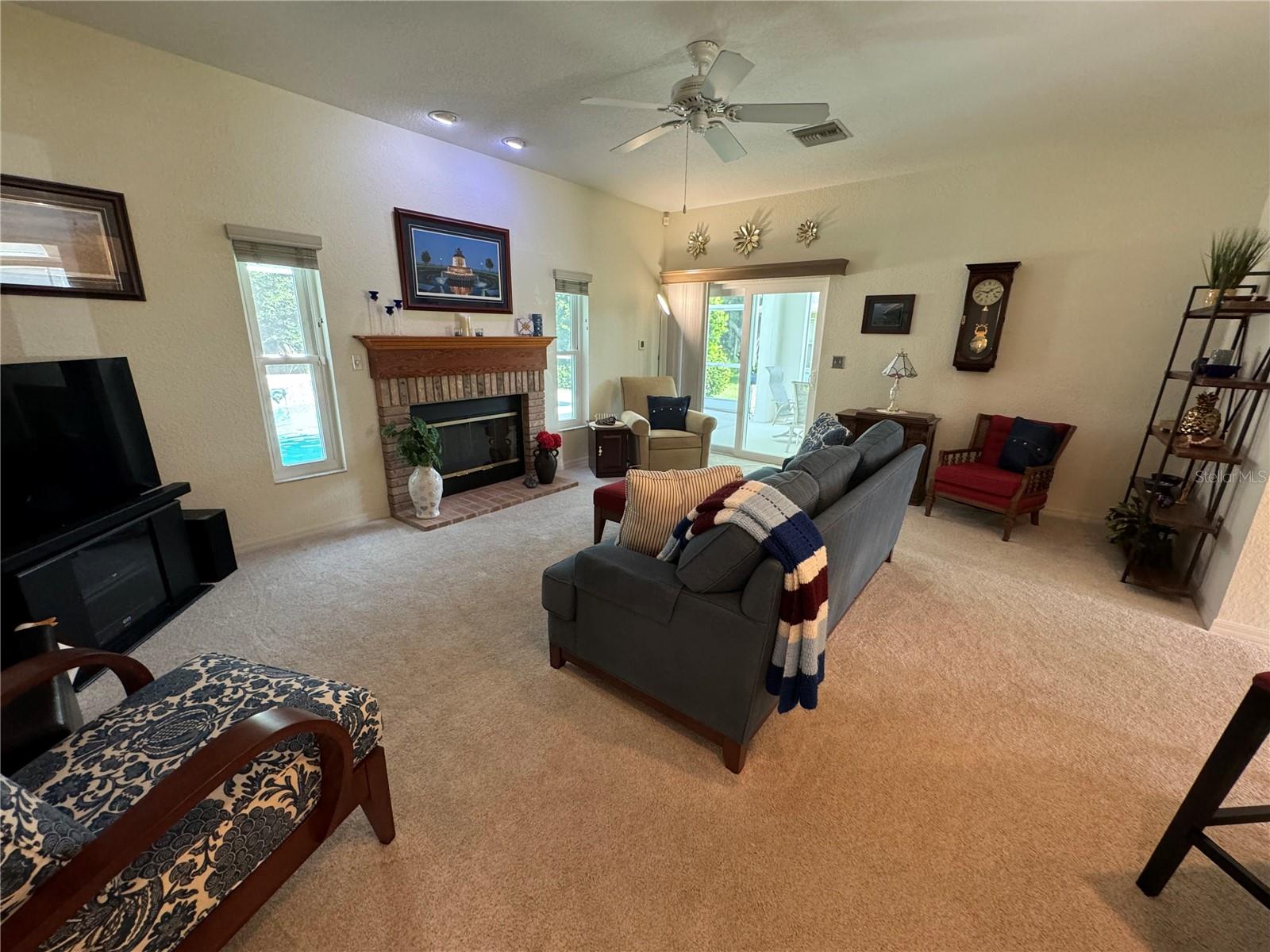 Image 6 of 39 For 7406 Mint Julep Drive