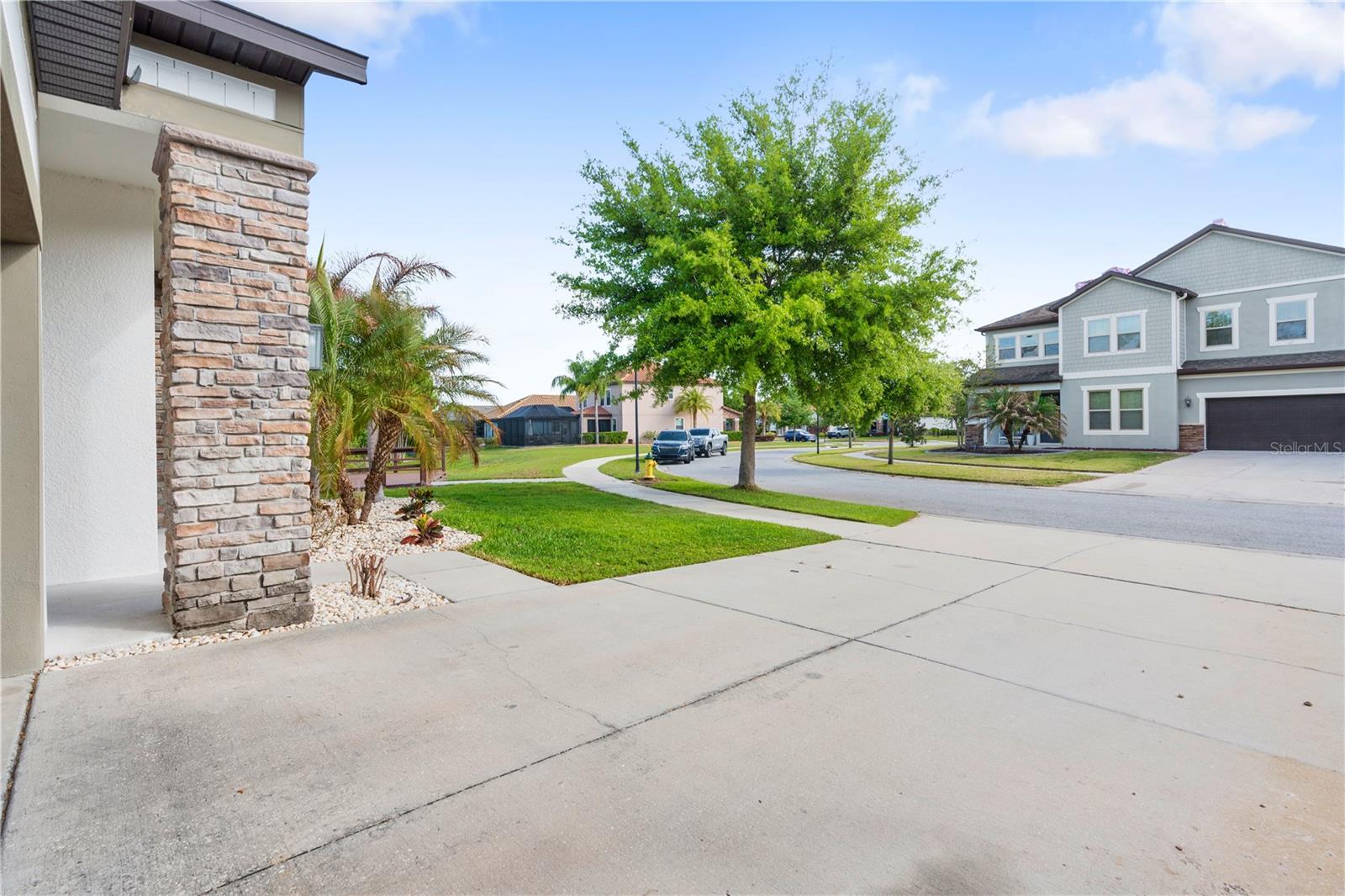 Image 15 of 77 For 11814 Cross Vine Drive