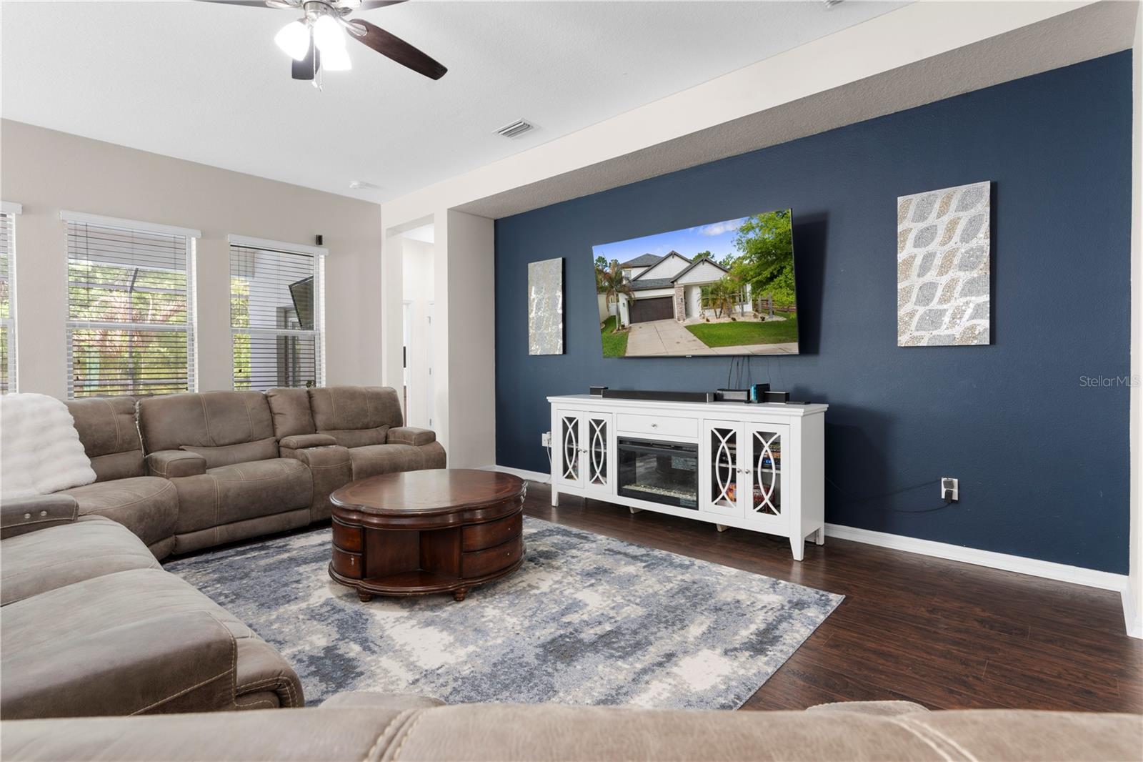 Image 21 of 77 For 11814 Cross Vine Drive