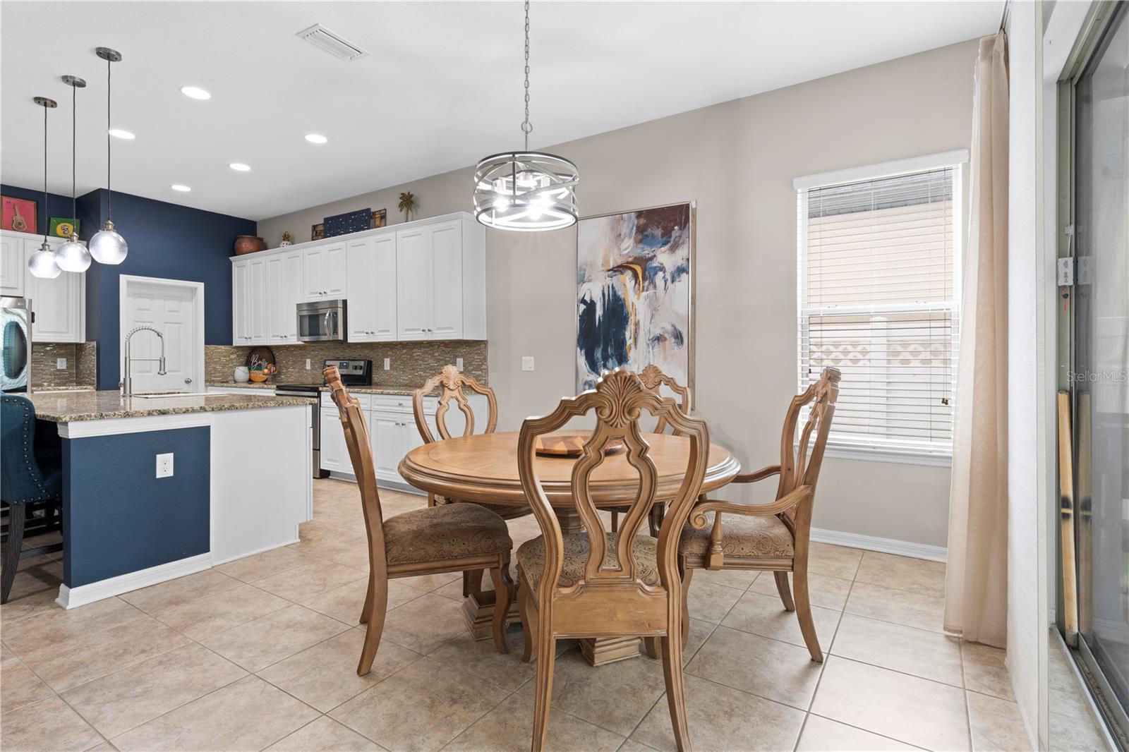 Image 31 of 77 For 11814 Cross Vine Drive