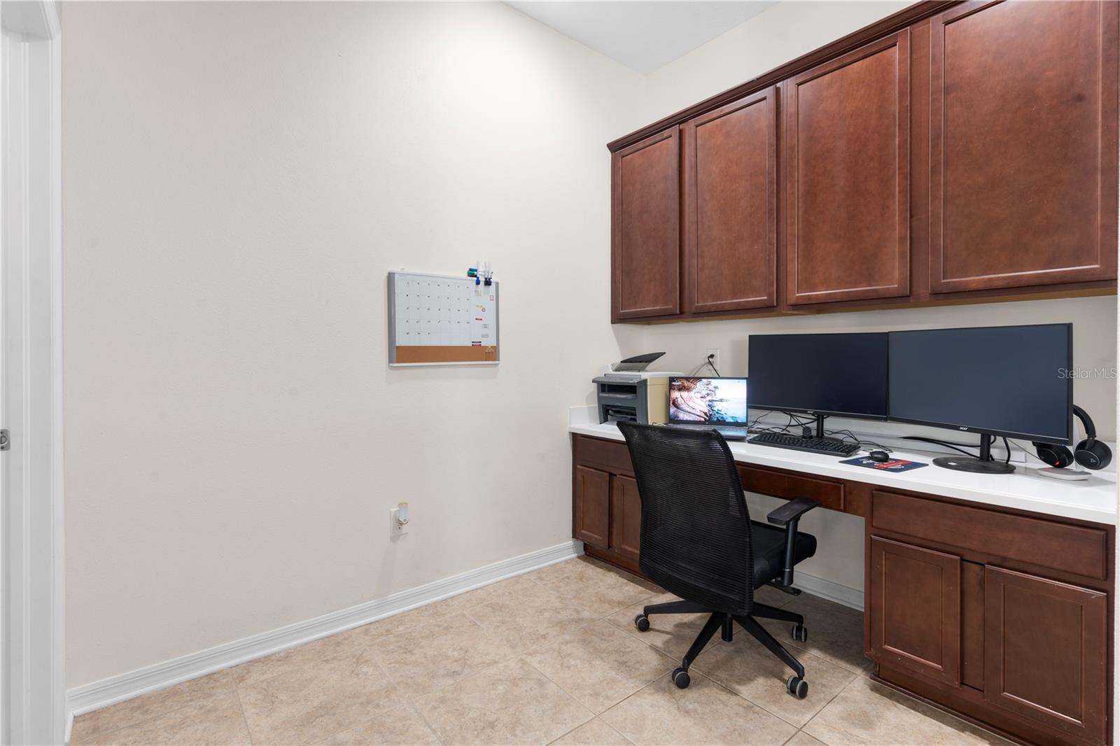 Image 33 of 77 For 11814 Cross Vine Drive