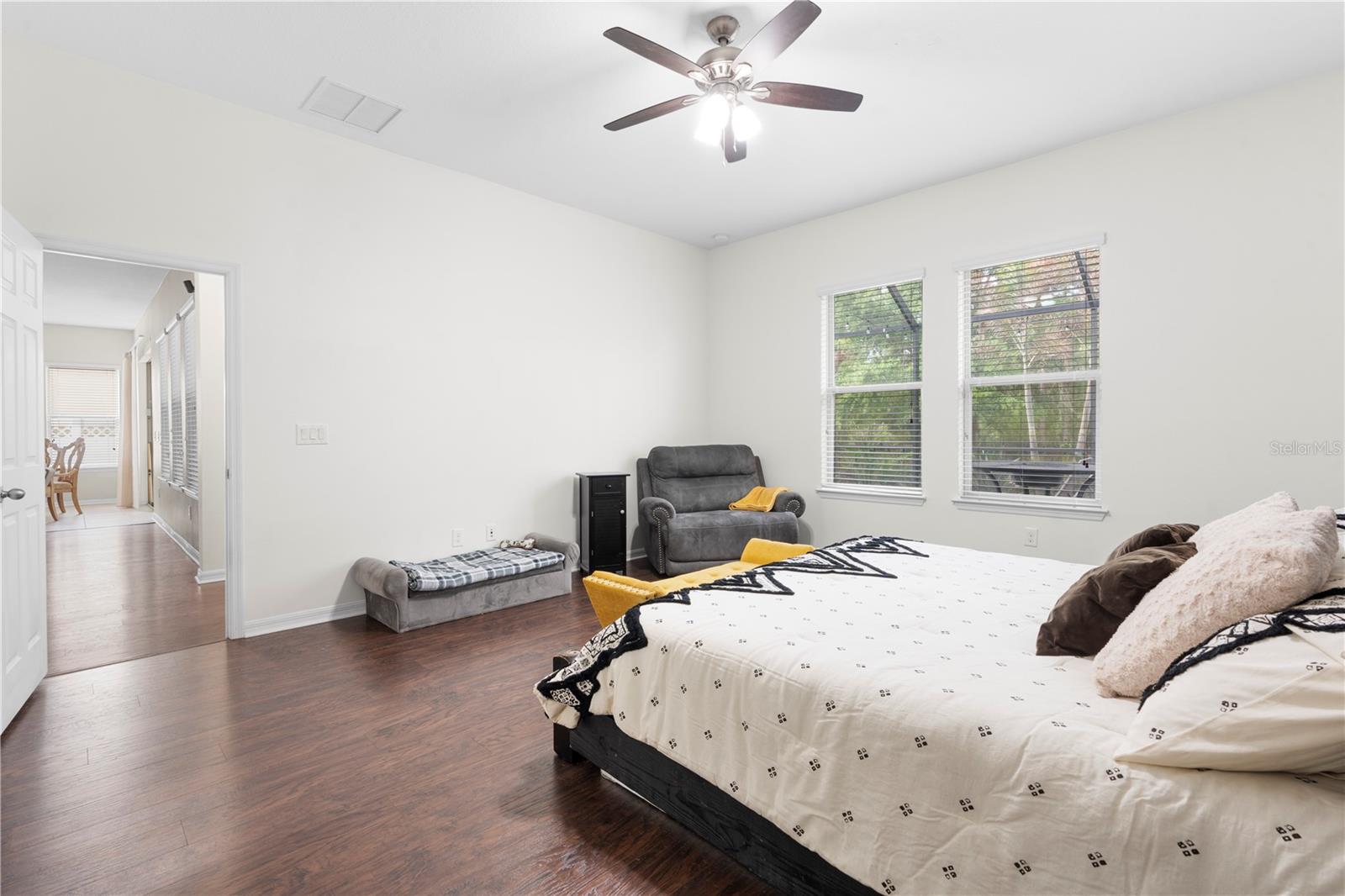 Image 34 of 77 For 11814 Cross Vine Drive