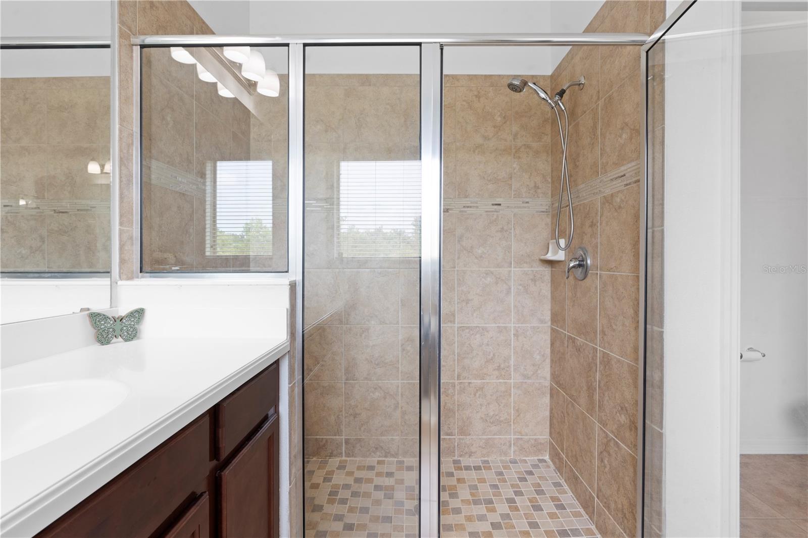 Image 39 of 77 For 11814 Cross Vine Drive