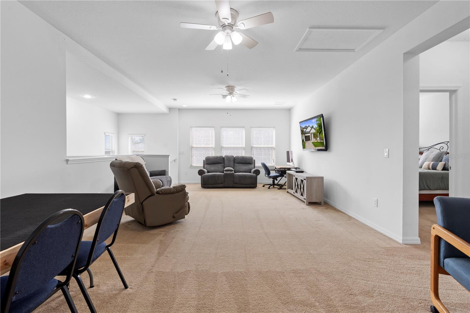 Image 41 of 77 For 11814 Cross Vine Drive