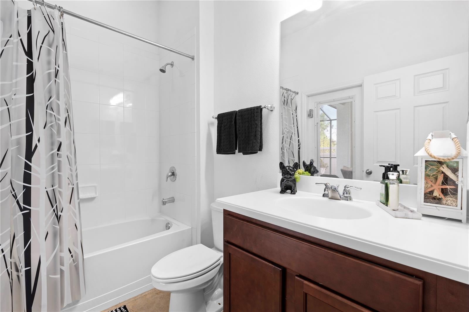 Image 52 of 77 For 11814 Cross Vine Drive