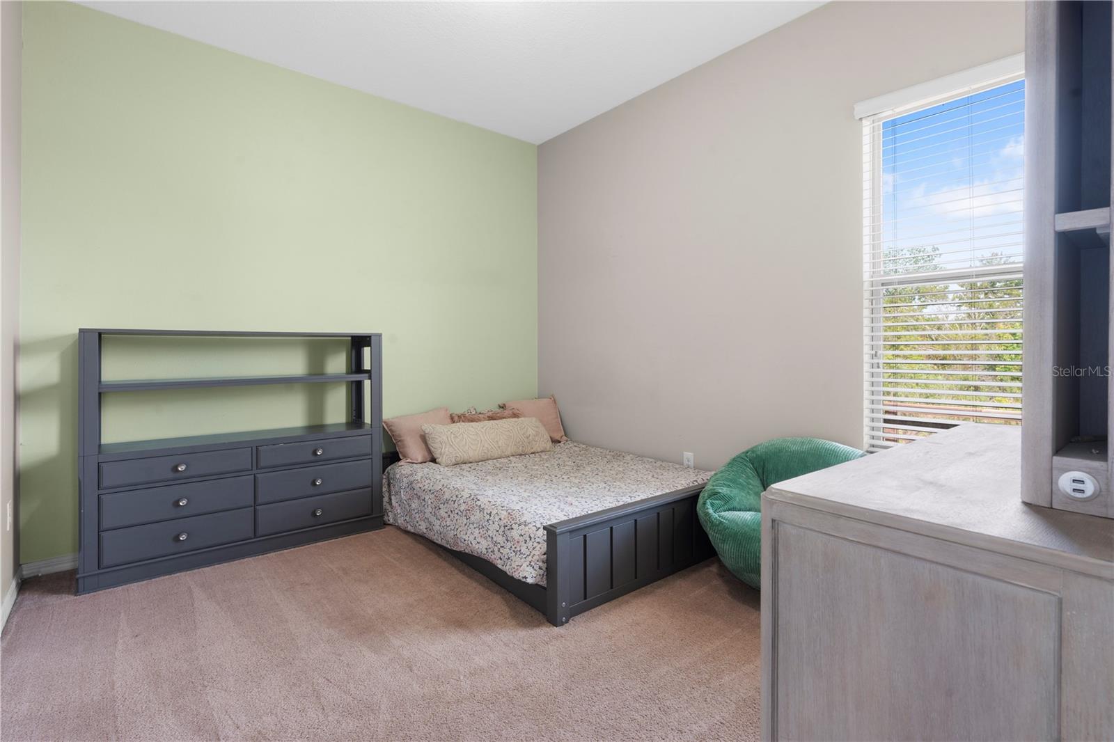 Image 54 of 77 For 11814 Cross Vine Drive