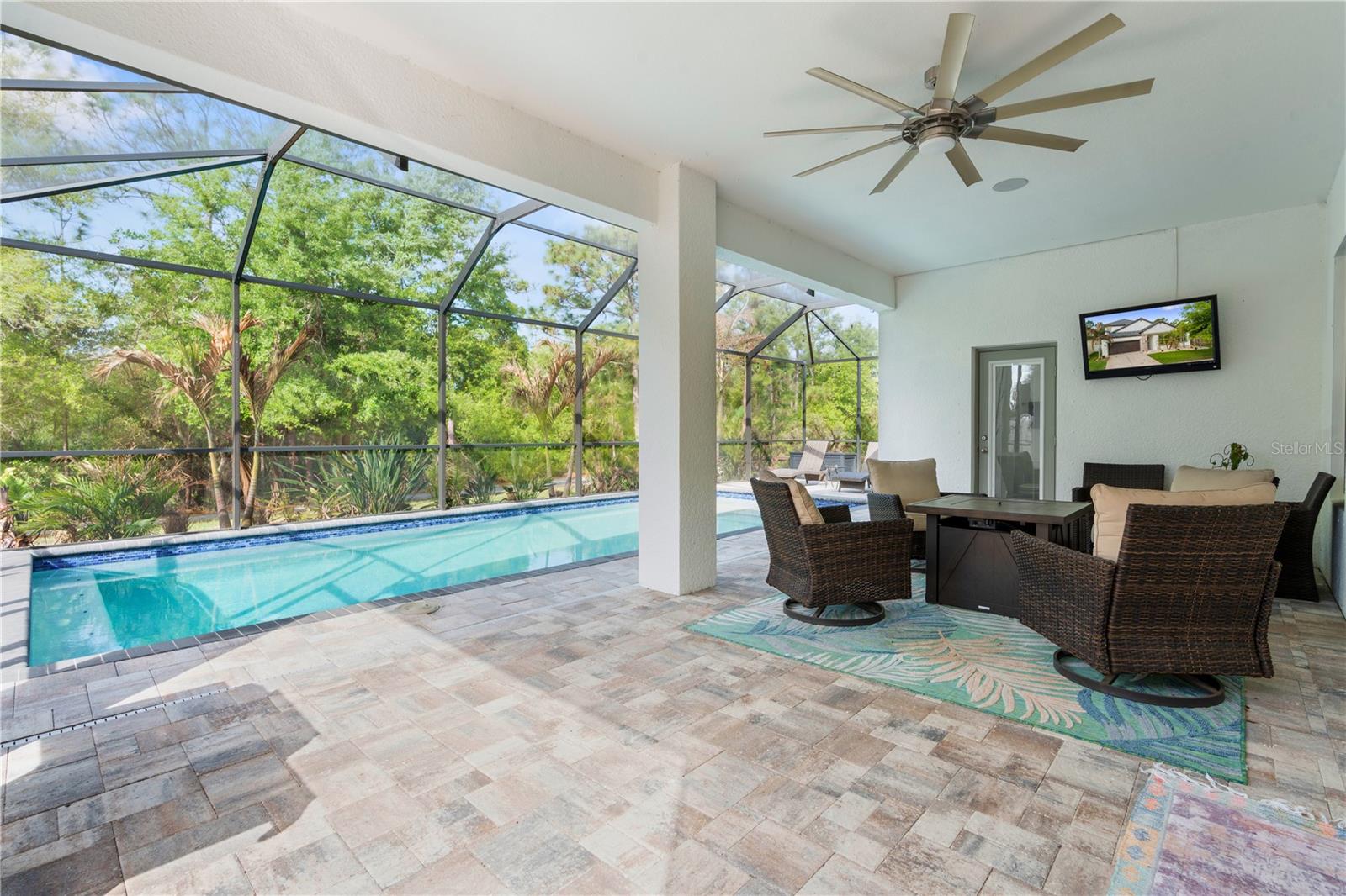 Image 57 of 77 For 11814 Cross Vine Drive