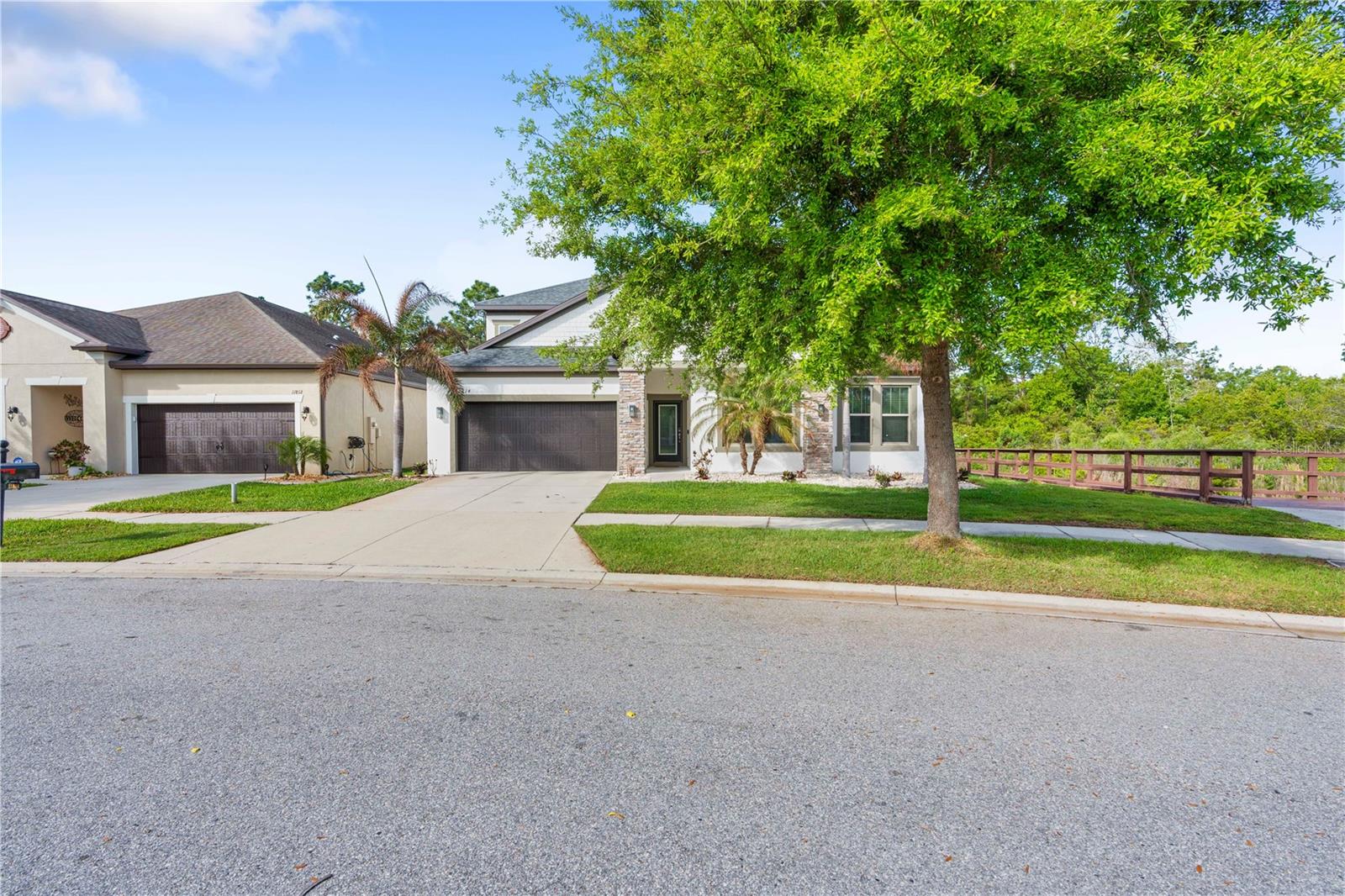 Image 8 of 77 For 11814 Cross Vine Drive