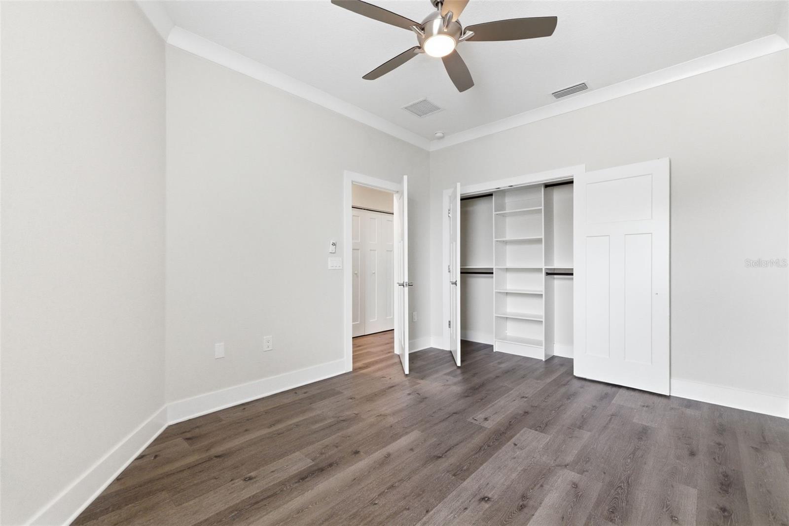 Image 35 of 38 For 1225 Savona Drive Ne