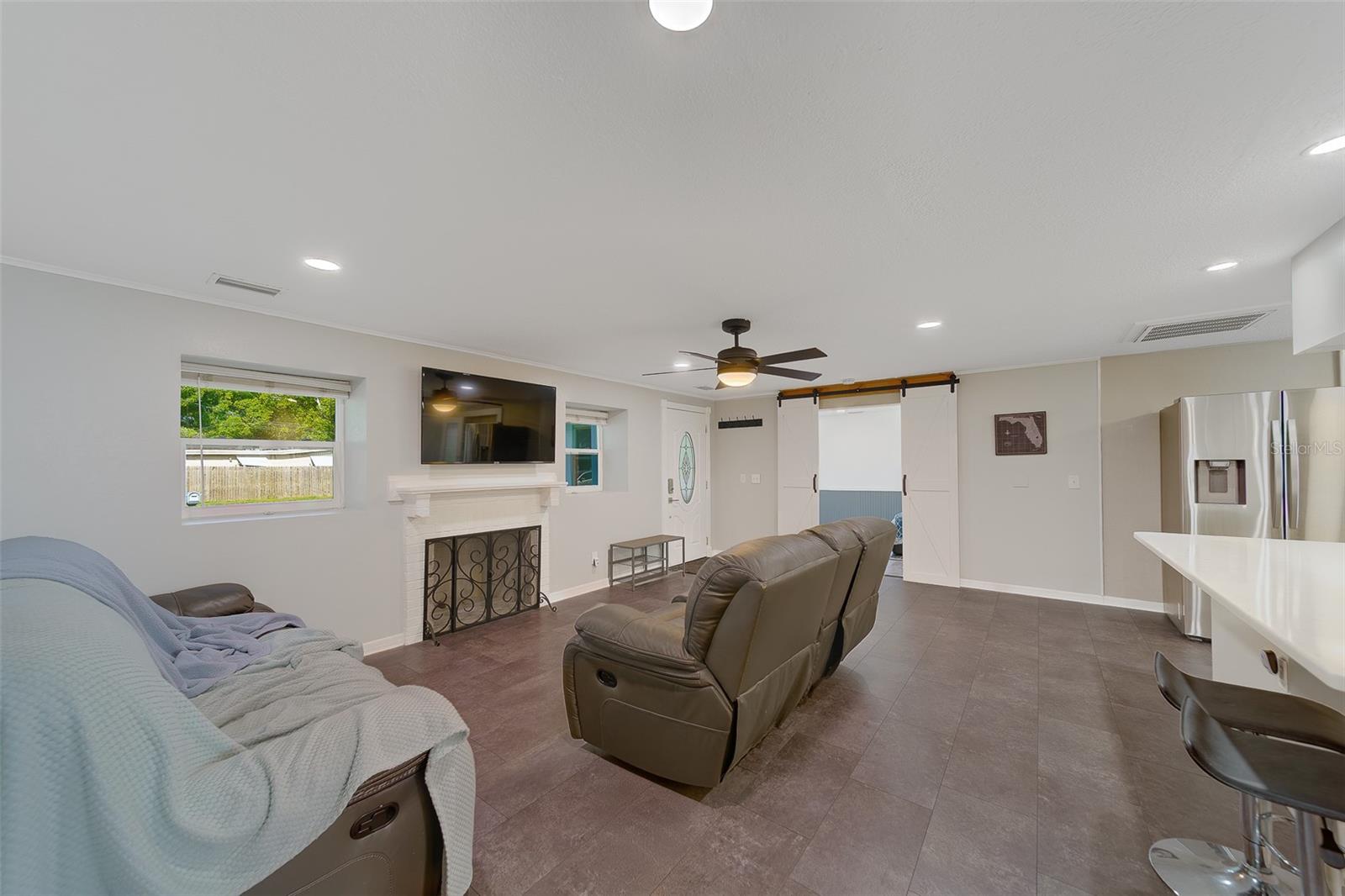 Image 7 of 63 For 7849 86th Way N