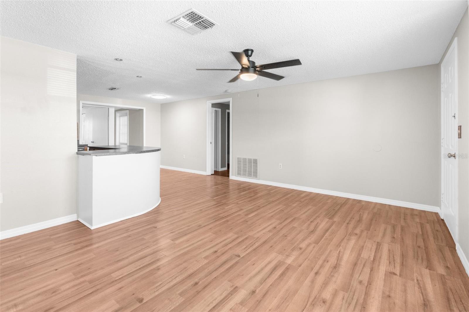 Image 3 of 25 For 11902 Oceanside Drive