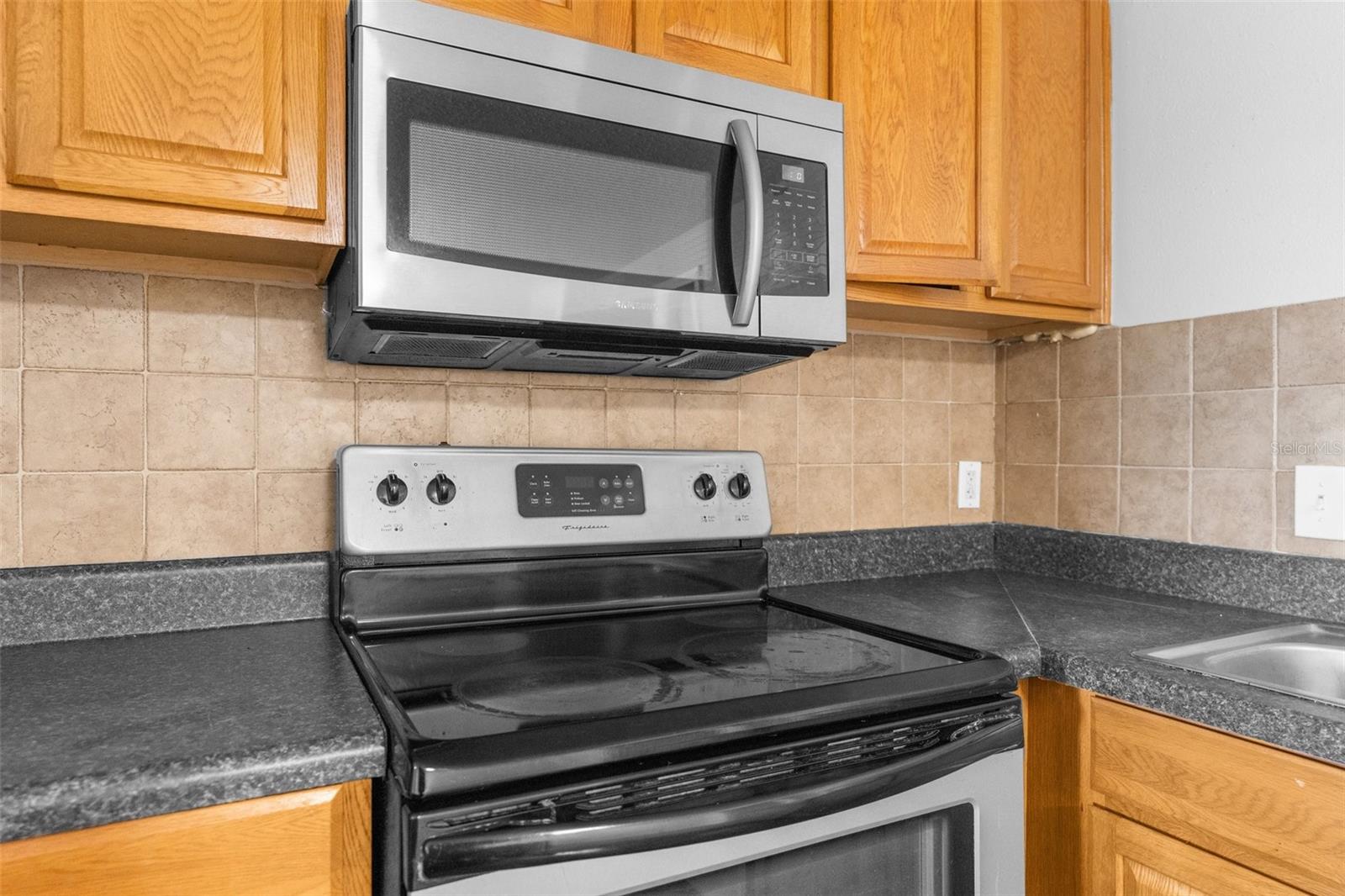 Image 9 of 25 For 11902 Oceanside Drive