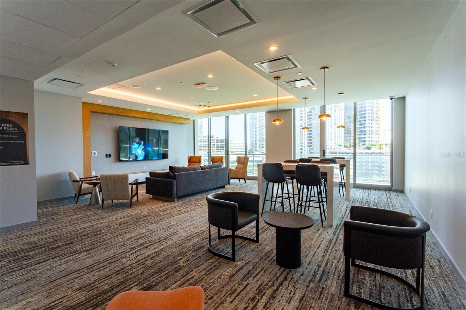 Image 15 of 24 For 400 Central Avenue 1609