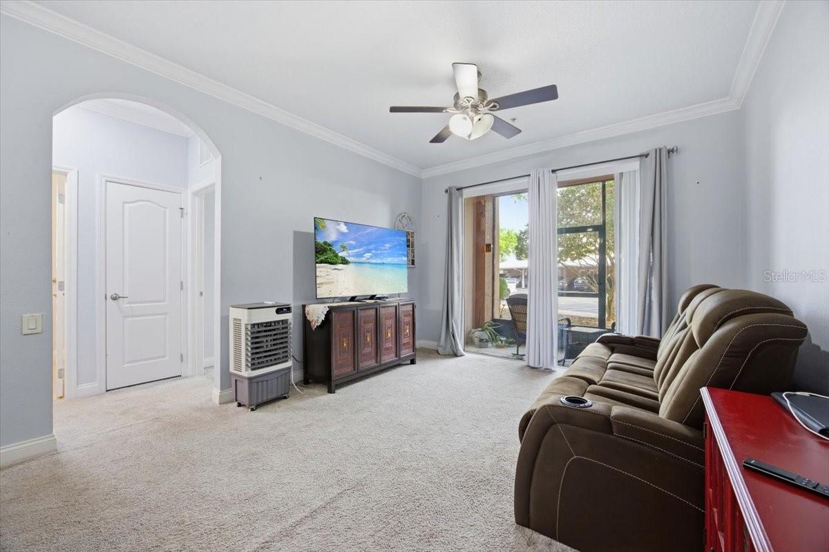 Image 14 of 27 For 8302 Portofino Drive 101