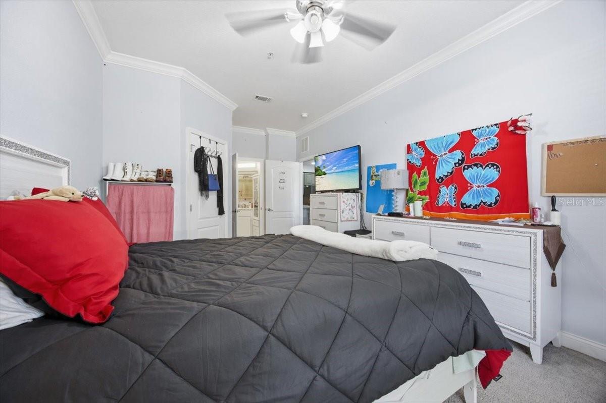 Image 24 of 27 For 8302 Portofino Drive 101