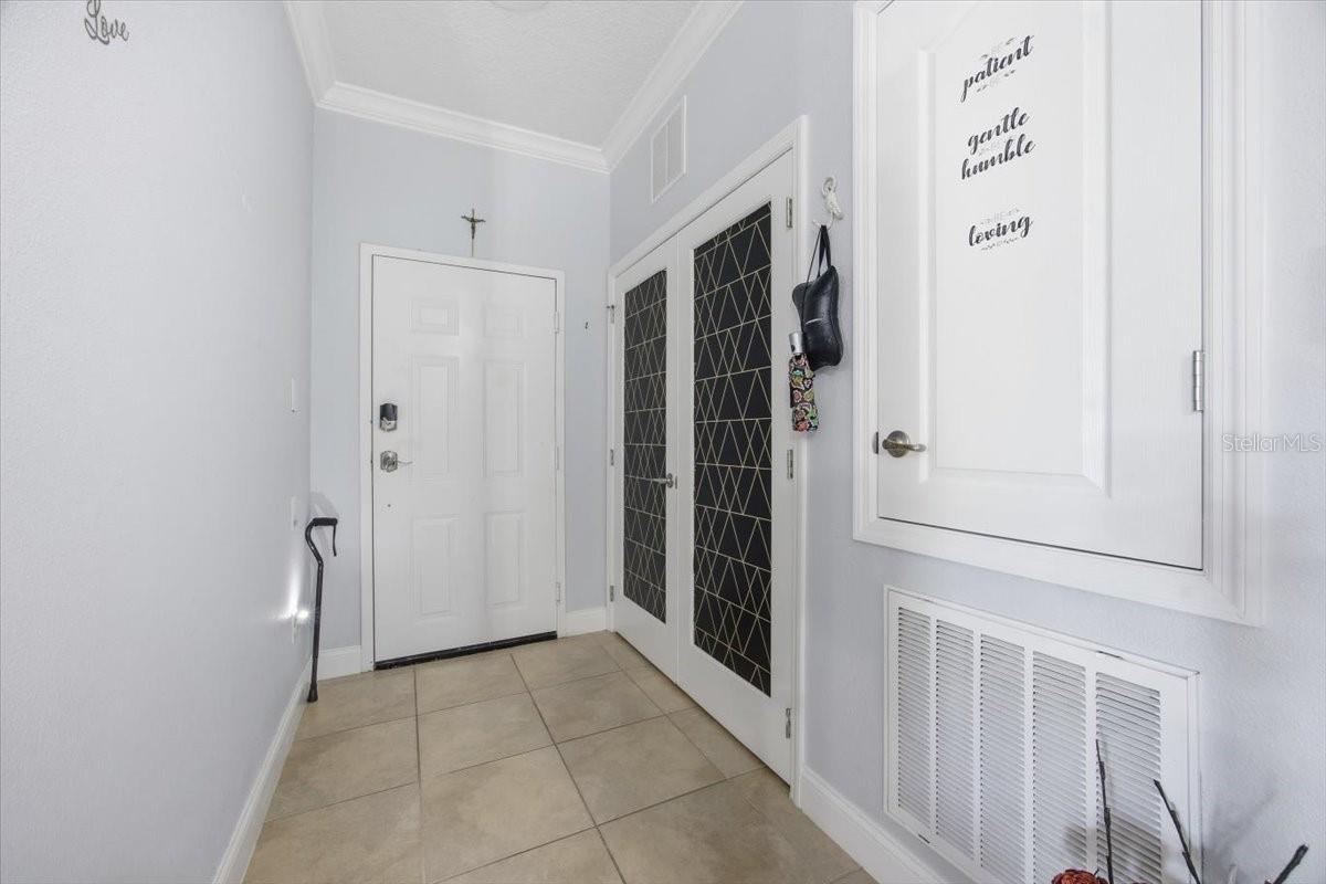 Image 6 of 27 For 8302 Portofino Drive 101