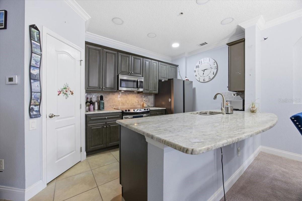 Image 8 of 27 For 8302 Portofino Drive 101
