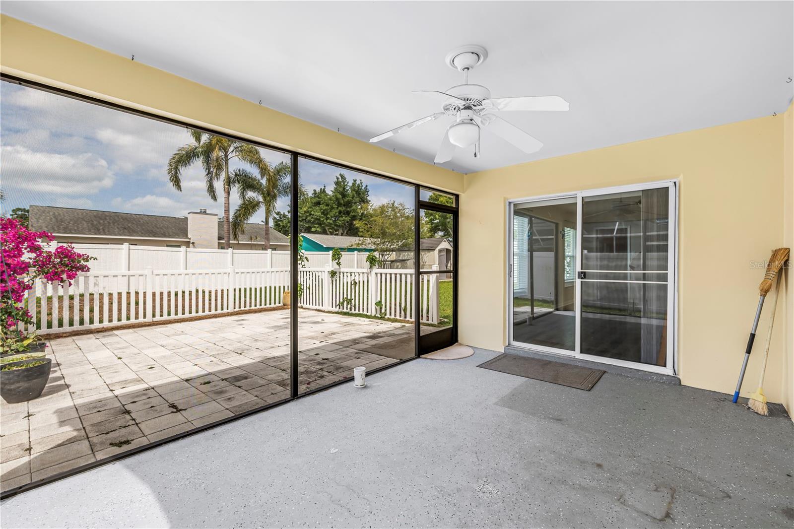 Listing photo id 27 for 143 Cherry Laurel Drive