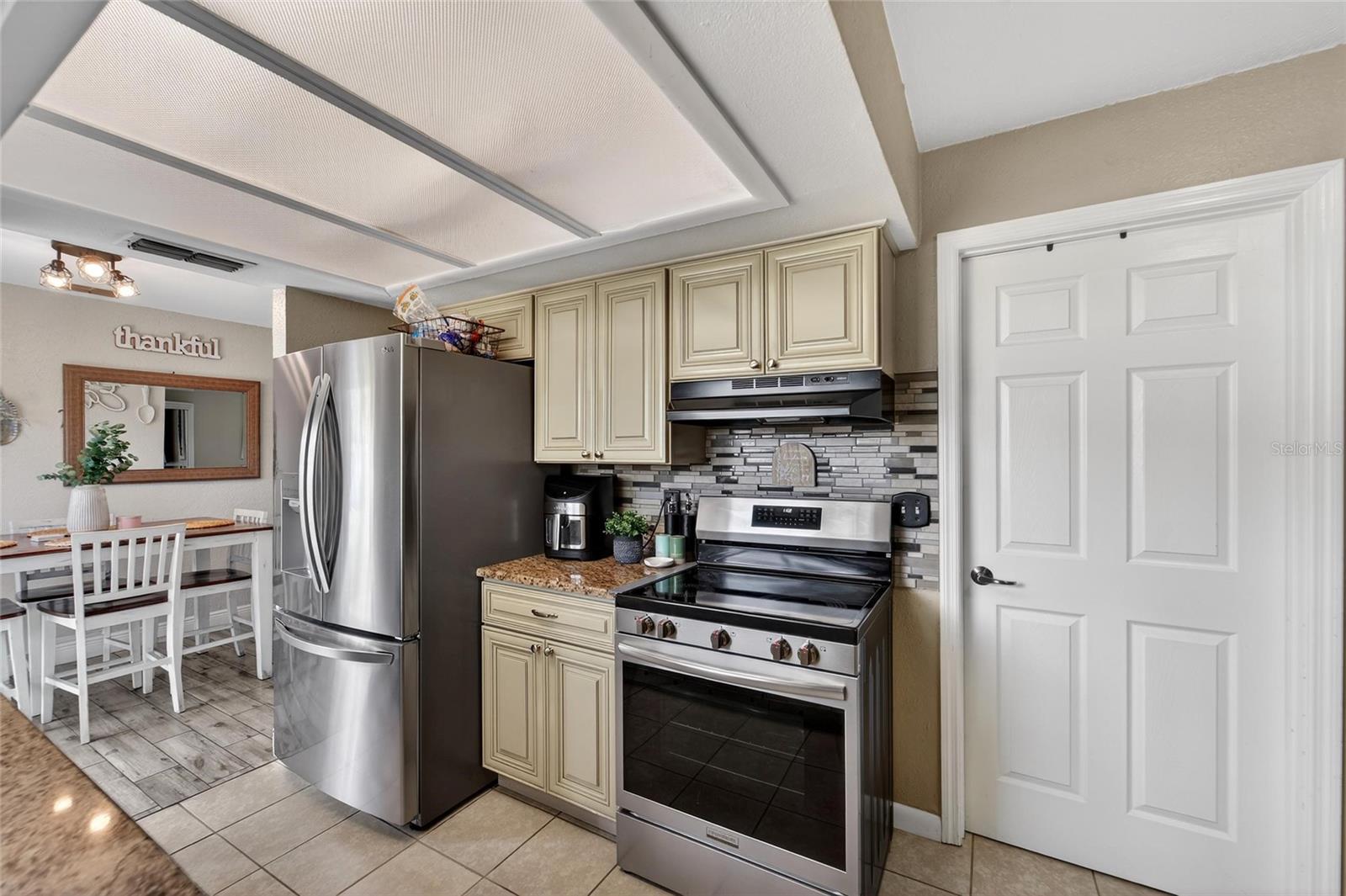 Image 11 of 33 For 6224 Doe Circle W