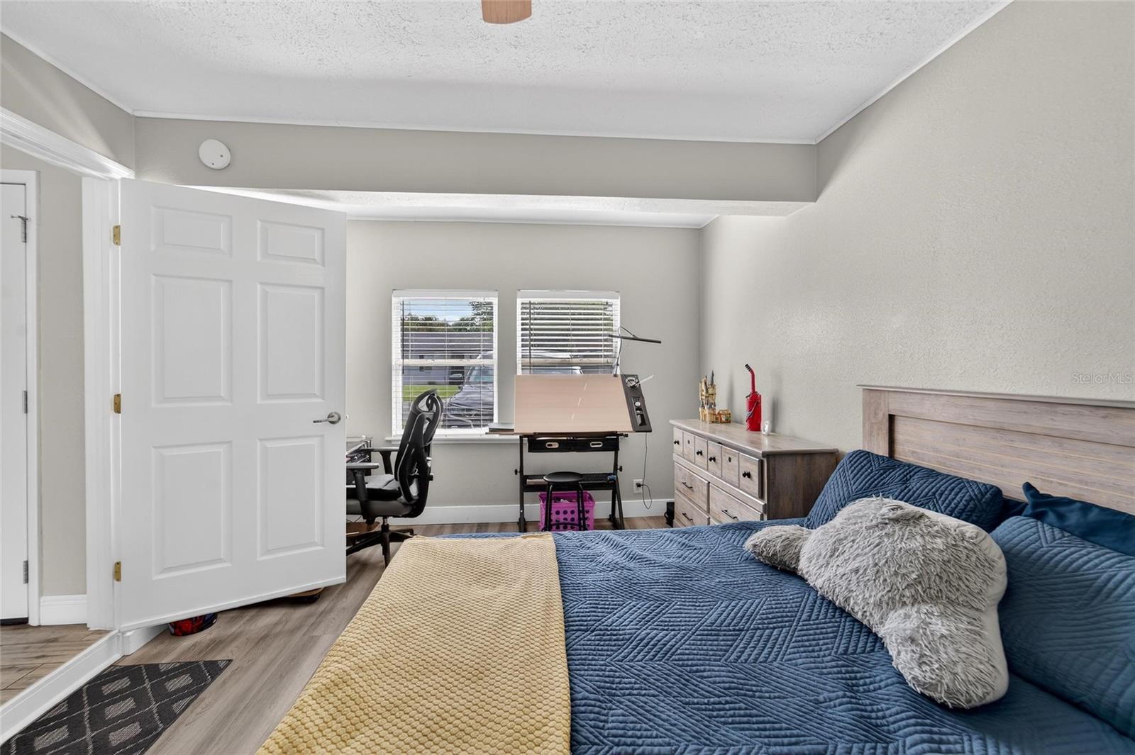 Image 15 of 33 For 6224 Doe Circle W